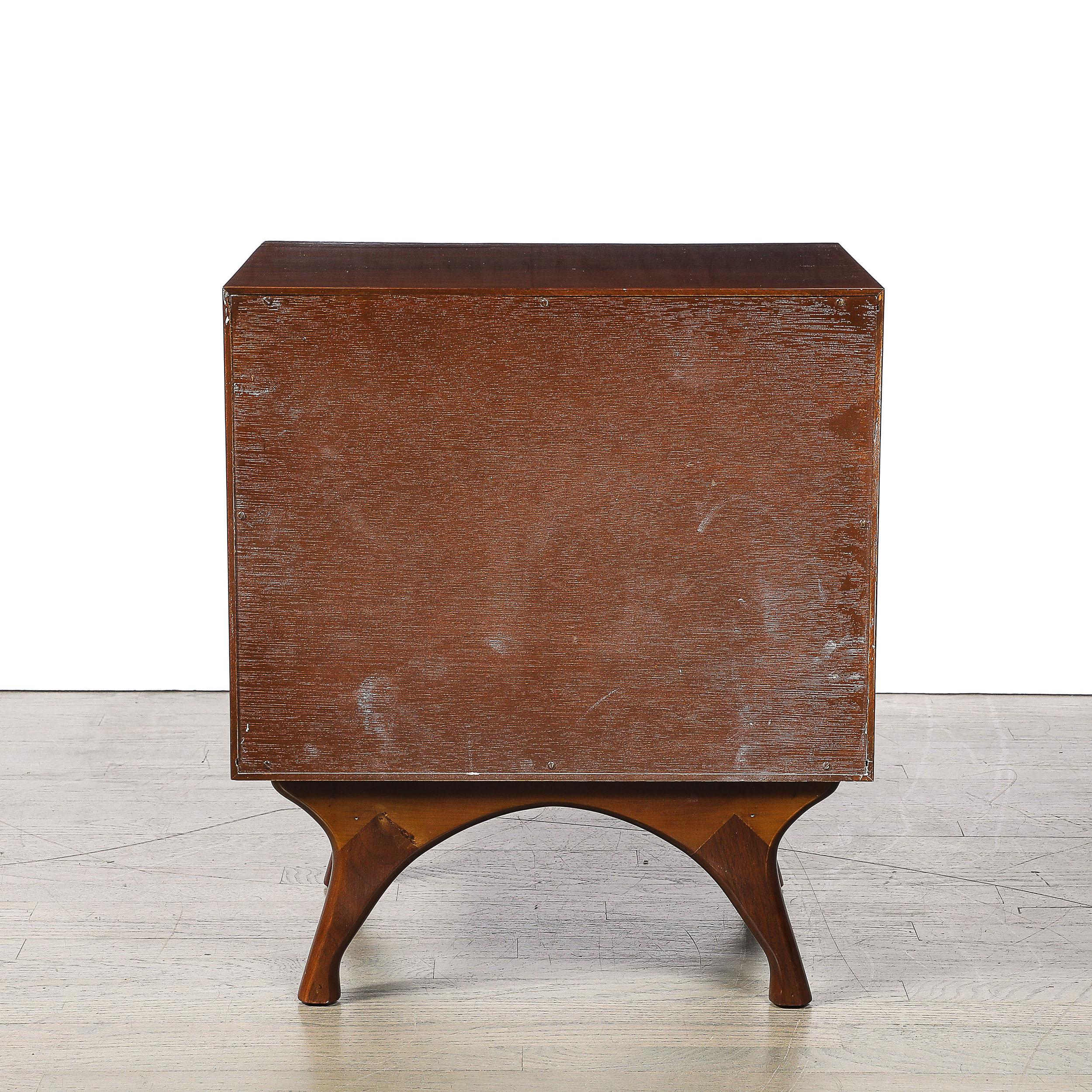 Mid-Century Book-Matched Walnut Diamond Front Nightstands by Albert Parvin For Sale 3