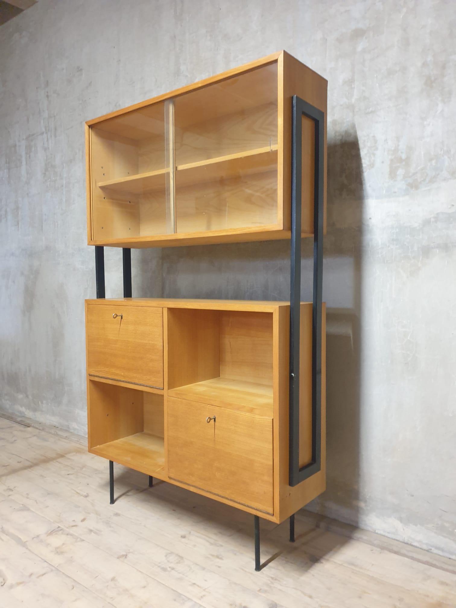 Mid century Bookcase, 1960´s, Czechoslovakia For Sale 3