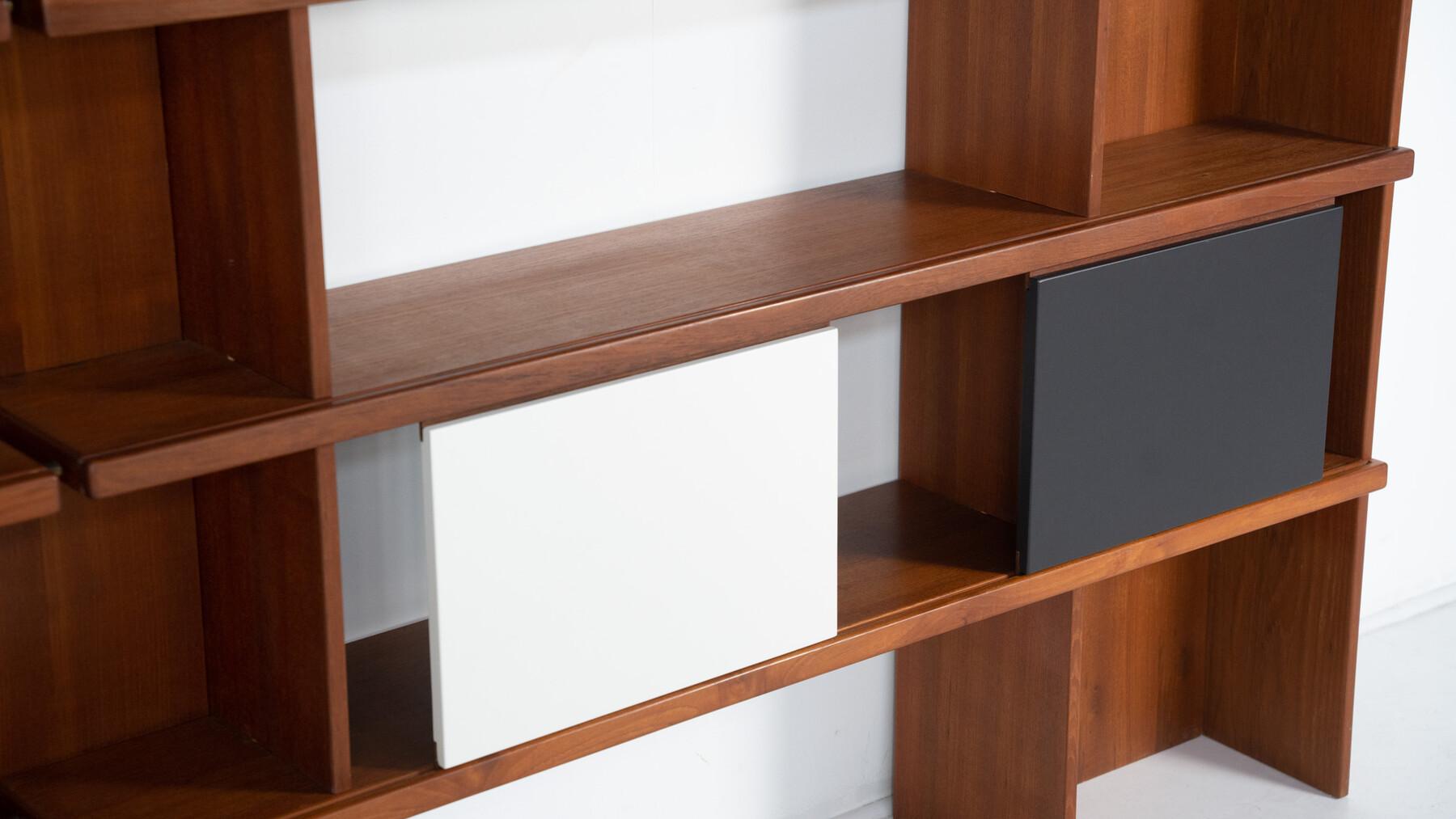 Mid-Century Bookcase by Ilmari Tapiovaara, La Permanente Mobili Cantu, 1950s For Sale 7