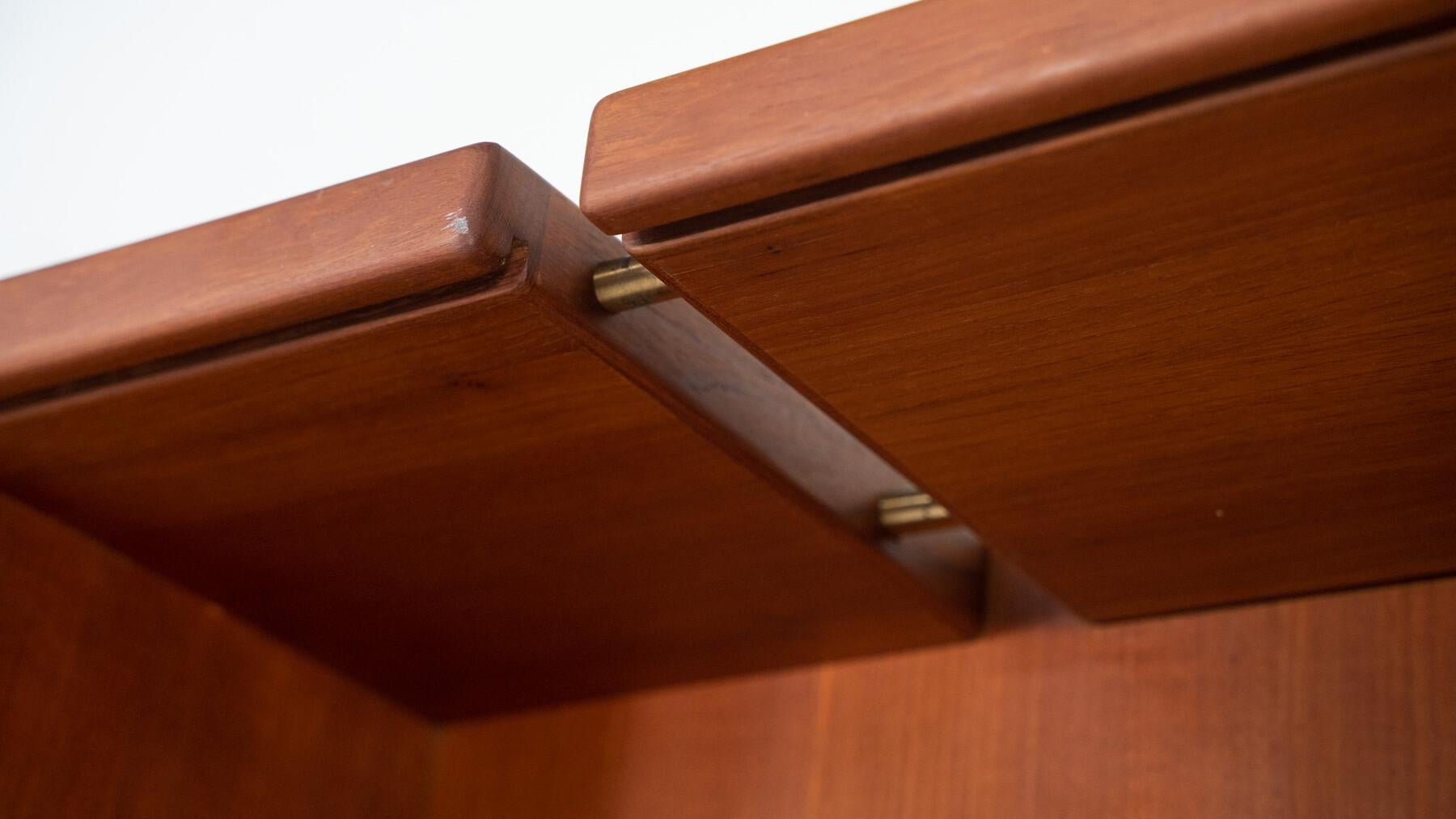 Brass Mid-Century Bookcase by Ilmari Tapiovaara, La Permanente Mobili Cantu, 1950s For Sale