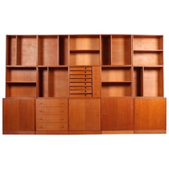 Midcentury Bookcase in Patinated Origon Pine, Made in Denmark, 1950s
