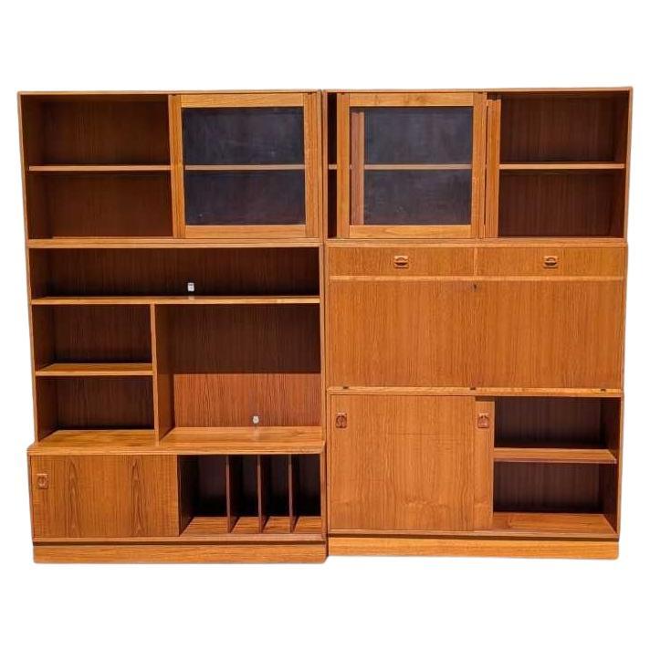 Mid-Century Bookcase Wall Unit, Teak Veneer, Warm Finish, Denmark, c. 1960s For Sale