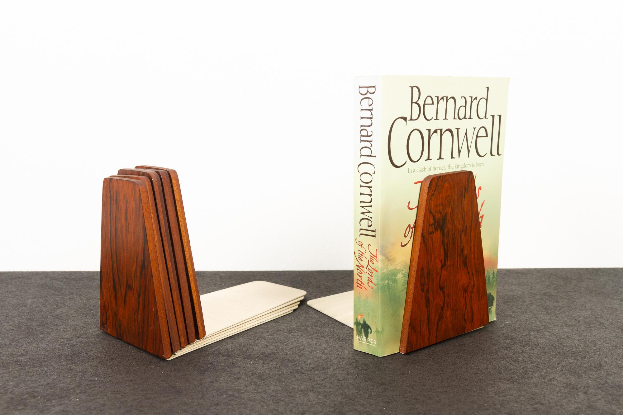 Mid-Century Bookends by Kai Kristiansen for FM 1960s, Set of 6 4