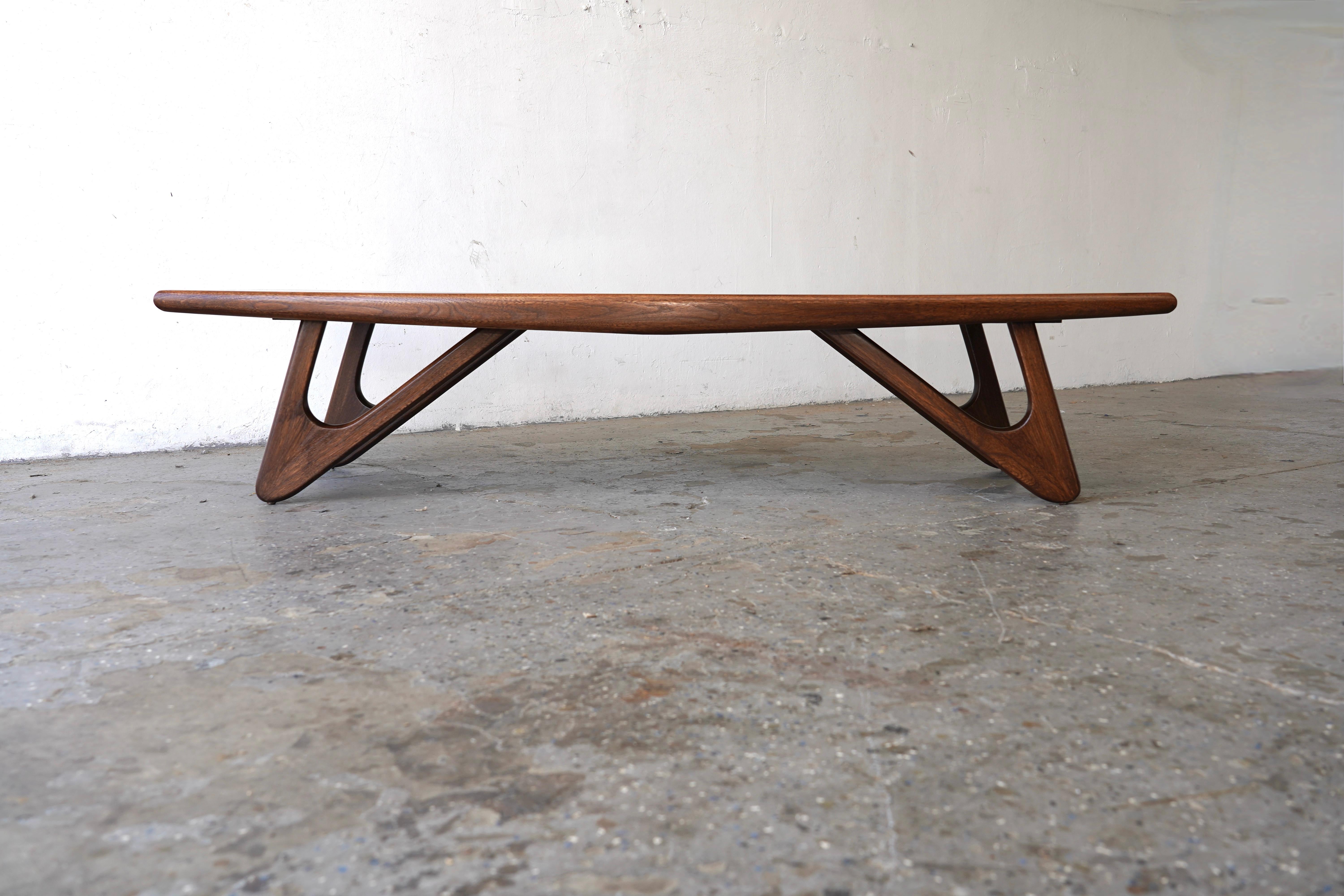 Mid-Century Boomerang Leg Coffee Table by Kroehler – American Leisure Line 4