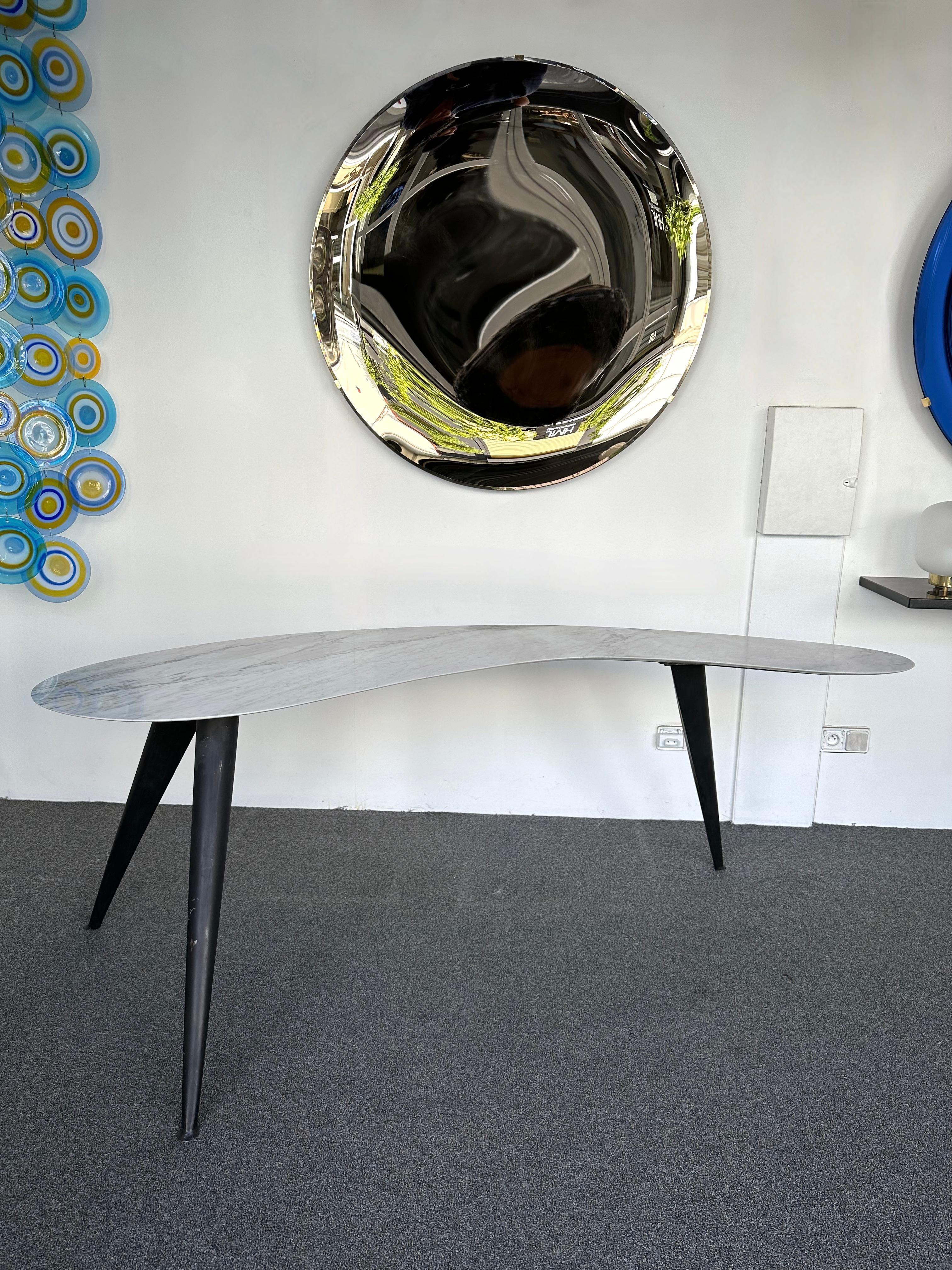 Mid-Century Boomerang Marble and Metal Compass Console Table. Italy, 1970s For Sale 6
