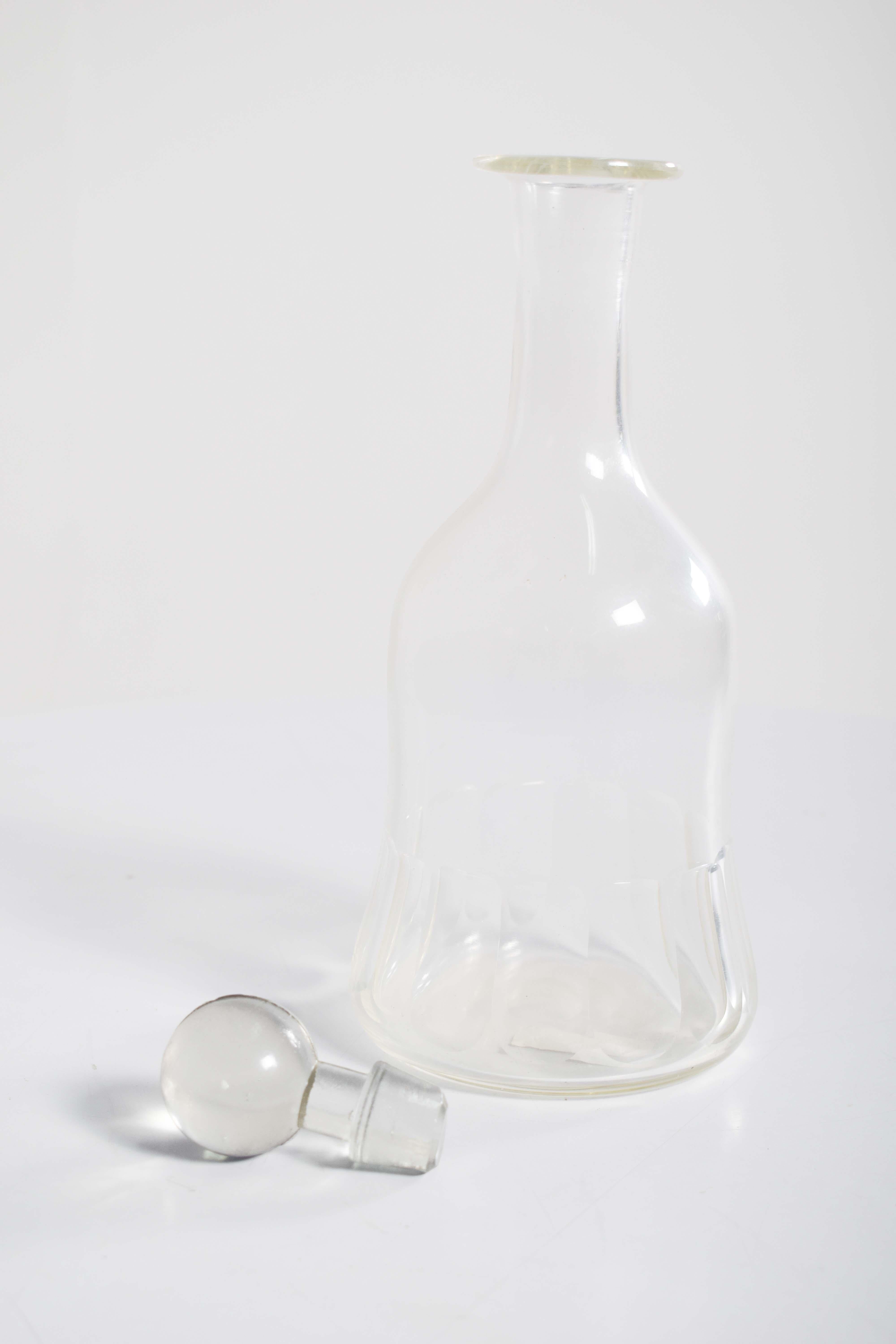 Mid-Century-Flasche aus Likör mit Kugelkappe (Portugiesisch) im Angebot