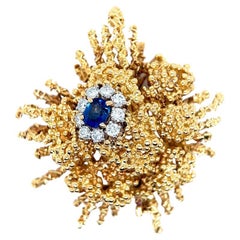 Mid Century Boucheron Paris Sapphire Diamond 18 Karat Yellow Gold Brooch