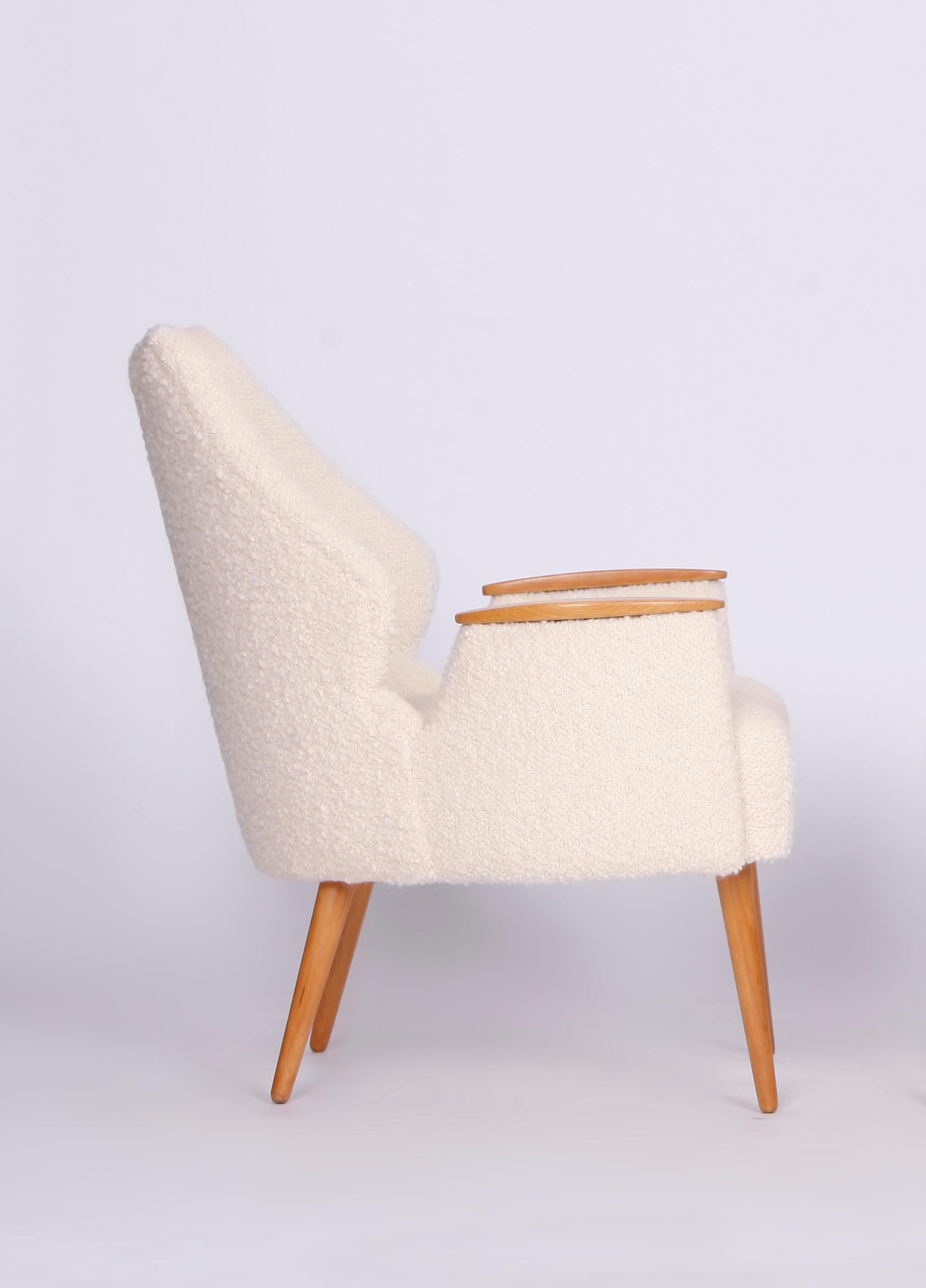 Mid-Century Modern Mid-Century Boucle Armchair Chair, 1960s For Sale