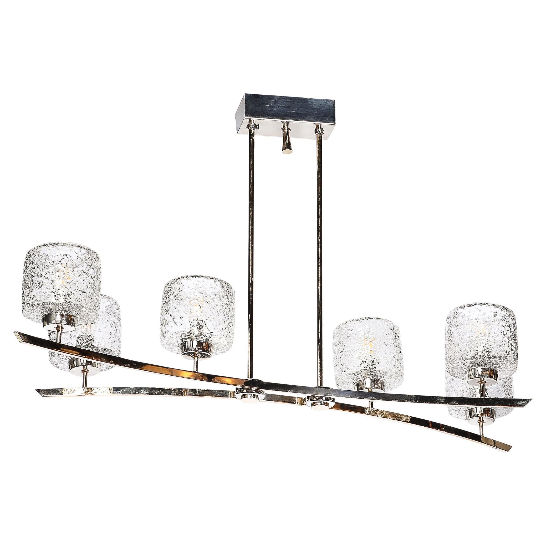 Lustre suspendu du milieu du siècle dernier en forme de nœud en laiton poli et nickel avec verre tacheté