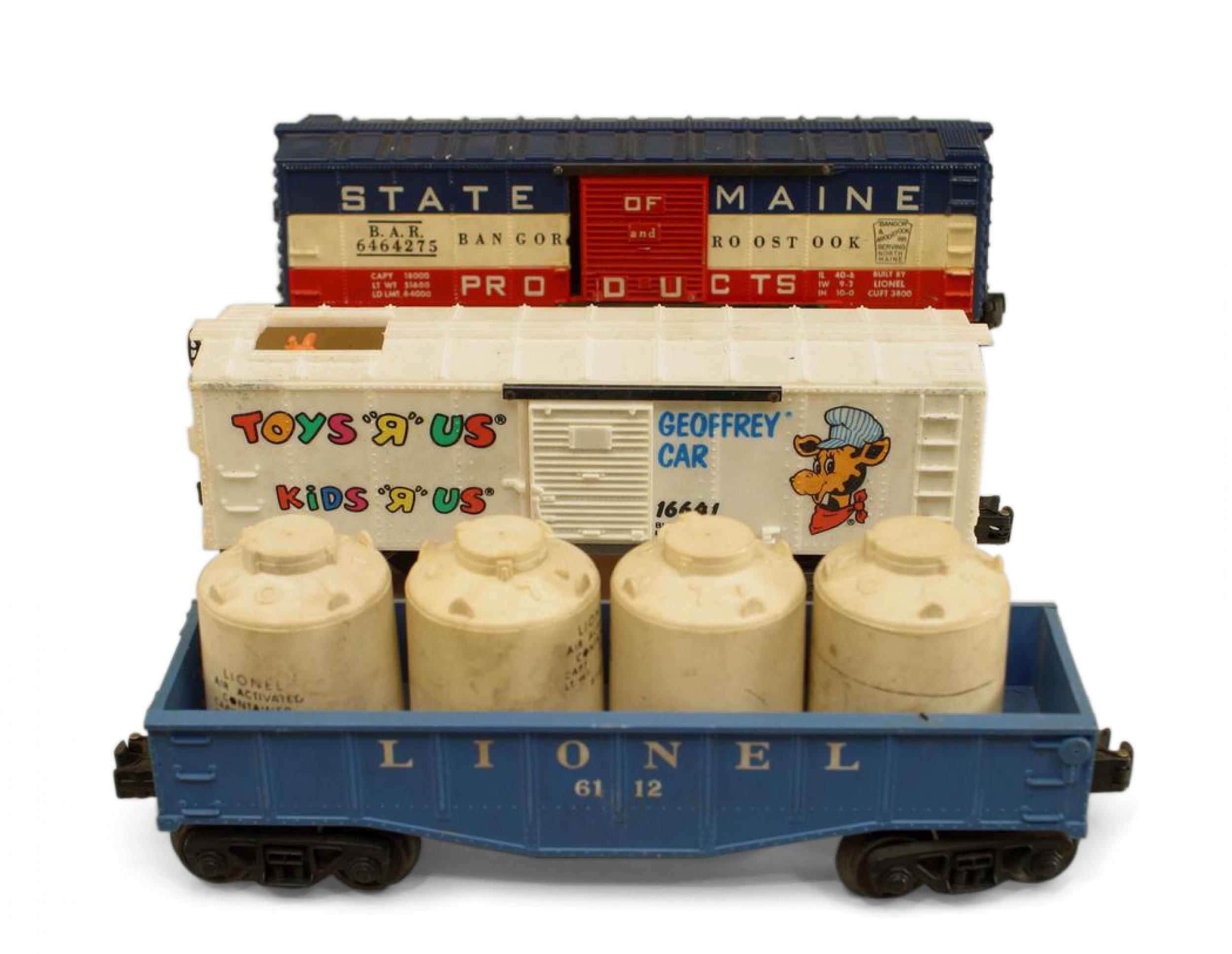 Mid-Century Box of Lionel Model Train Parts For Sale