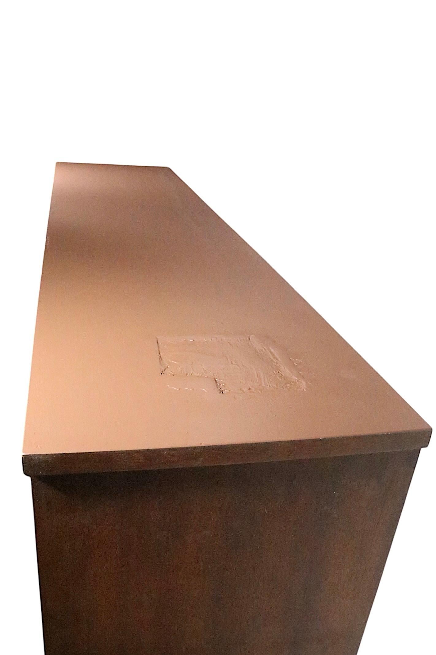 Credenza Broyhill Brasilia, credenza del Medioevo di Broyhill In condizioni buone in vendita a New York, NY