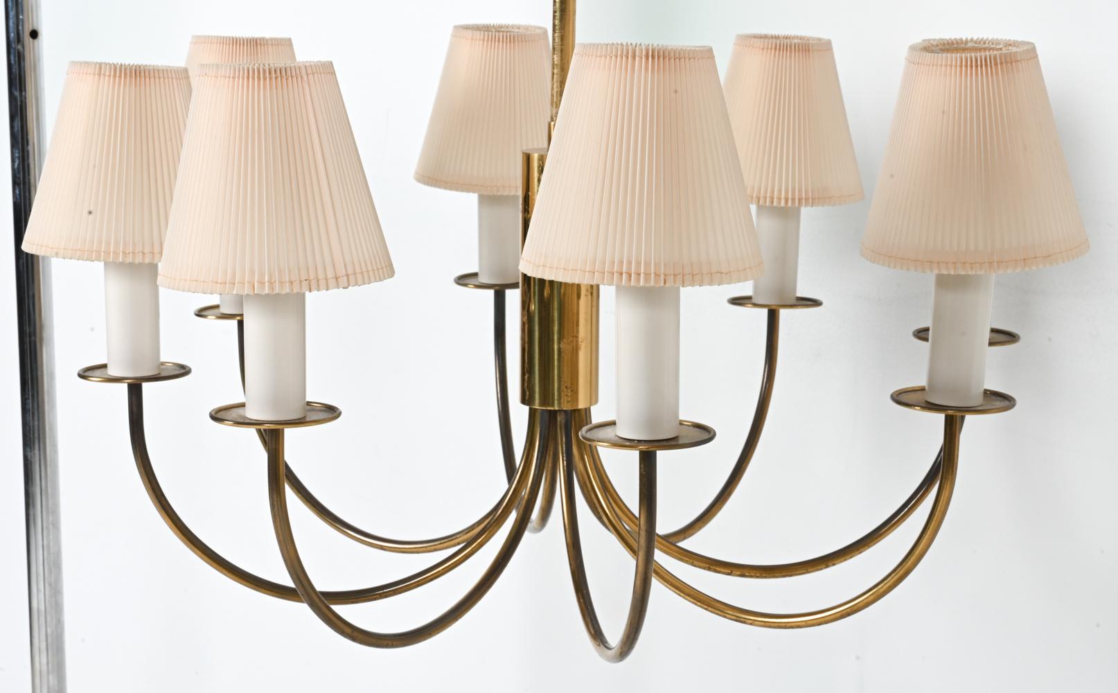 Mid-Century Brass 8-Arm Chandelier Attributed to Th. Valentiner For Sale 5