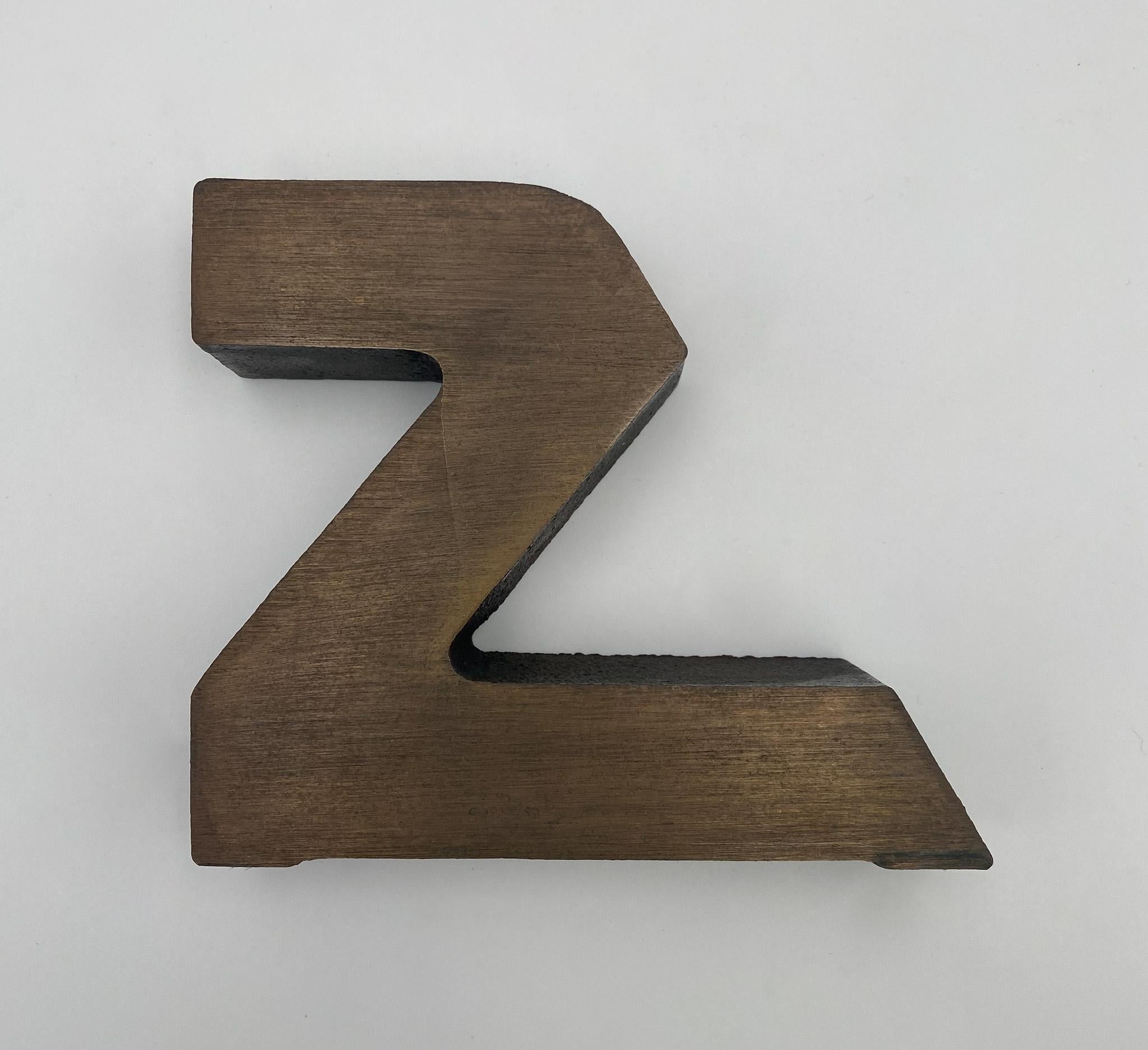 Mid Century Brass A to Z Bookends, circa 1965 For Sale 5