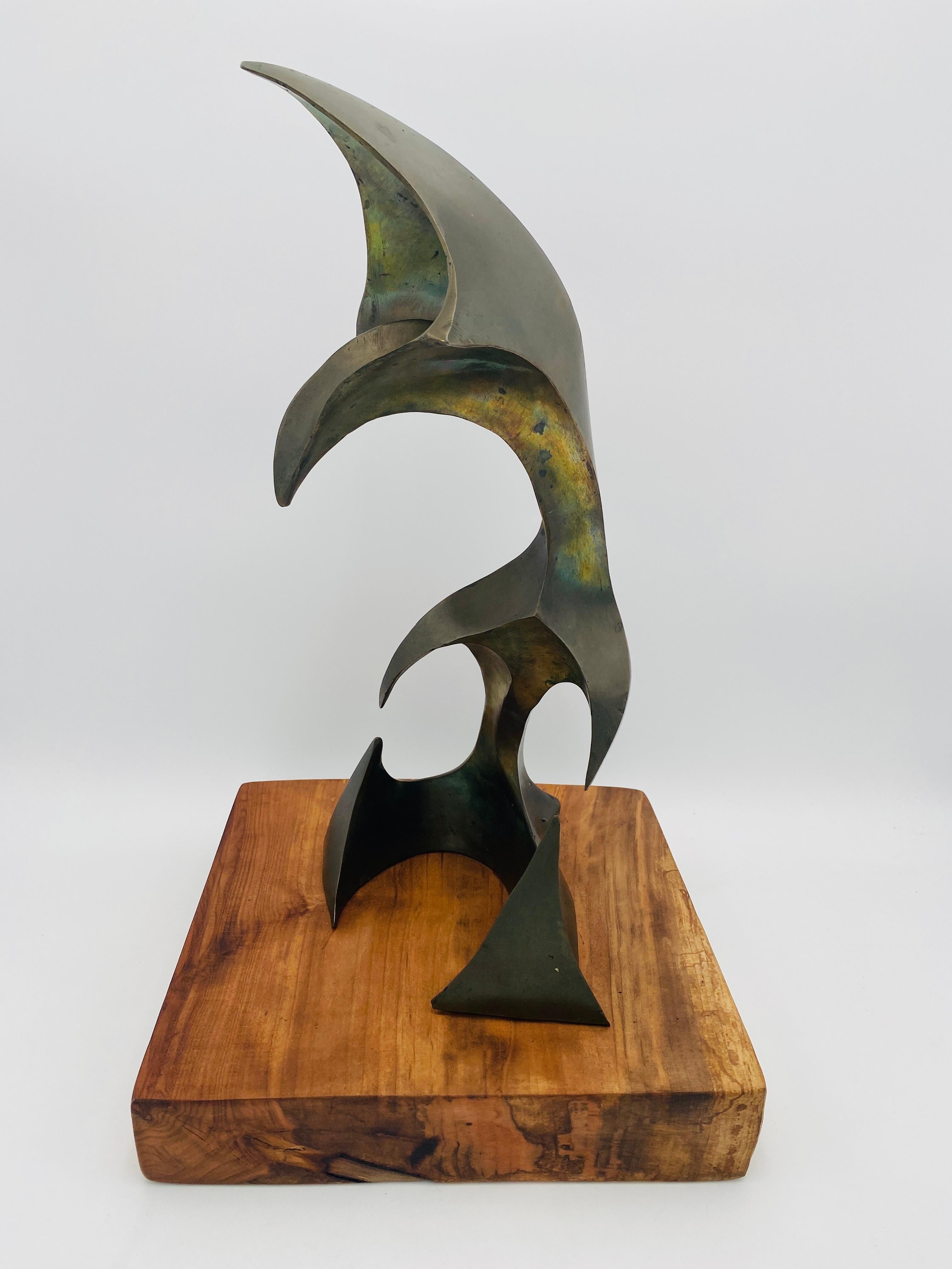 Calco Scultura astratta in ottone della metà del secolo scorso Studio A. C. 1960 in vendita