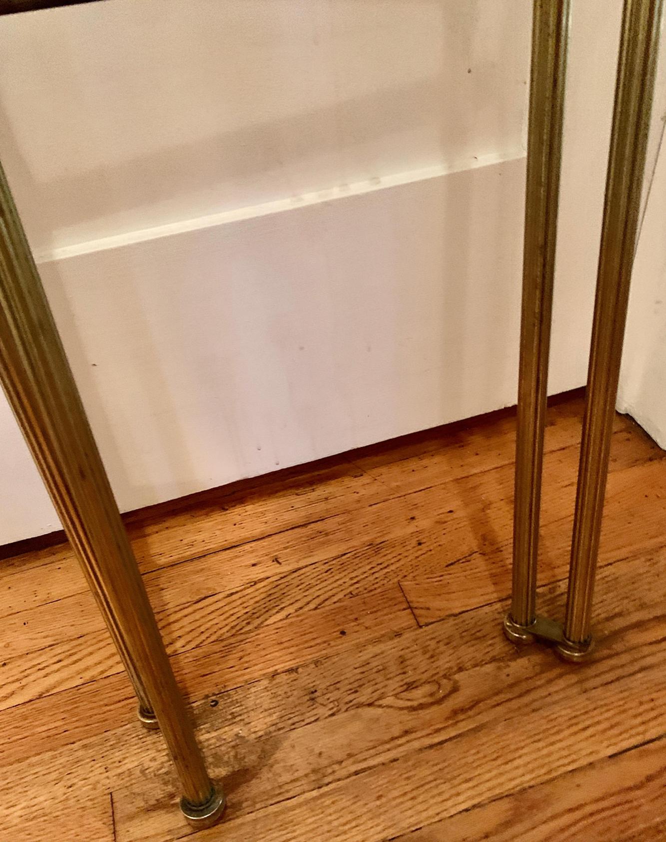 Midcentury Brass Adjustable Folding Brass Towel Rack In Good Condition For Sale In Culver City, CA