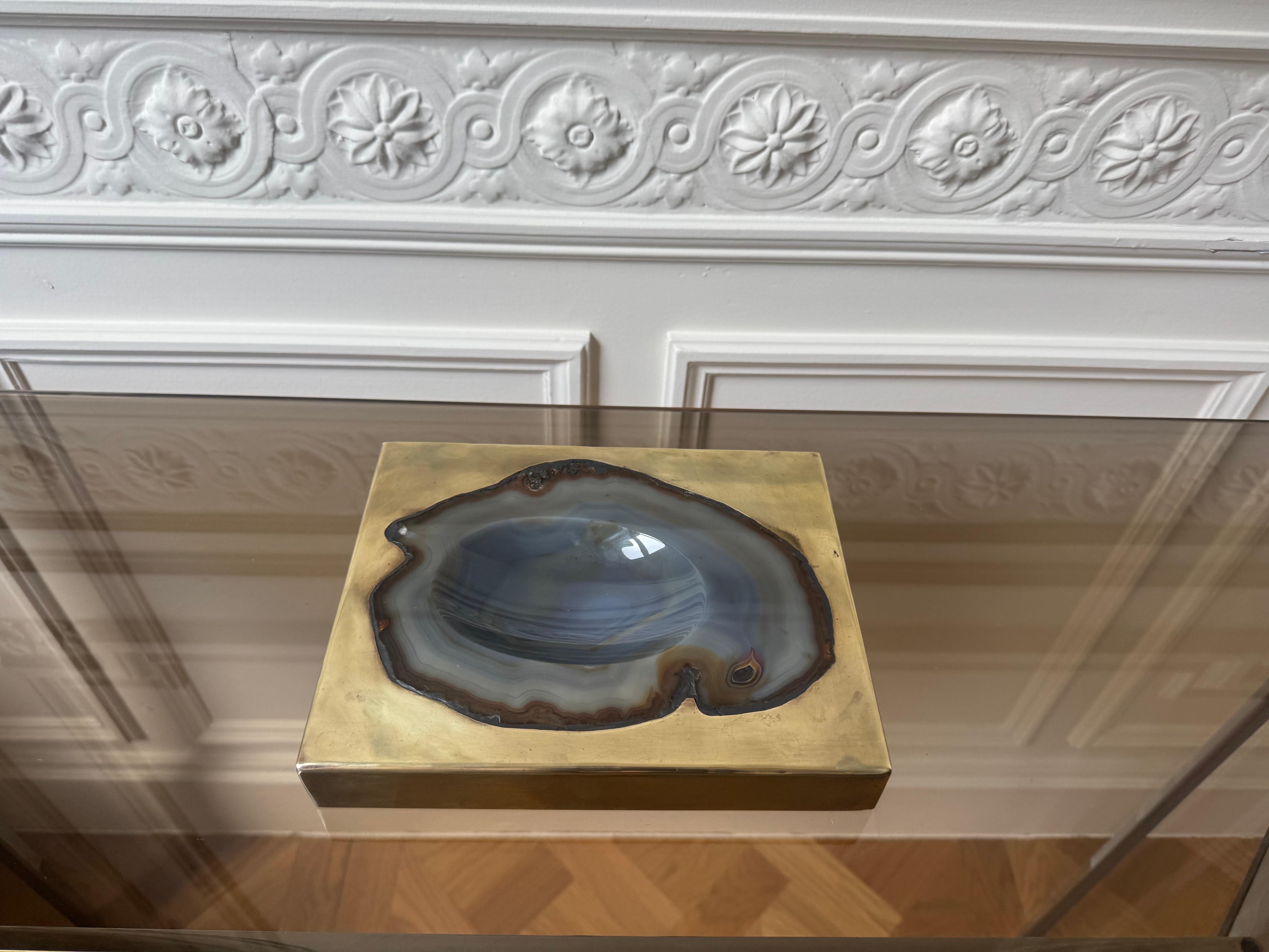 Vide-Poche de latón y ágata de mediados de siglo, Francia, años 70 en Bueno estado para la venta en Brussel, BE