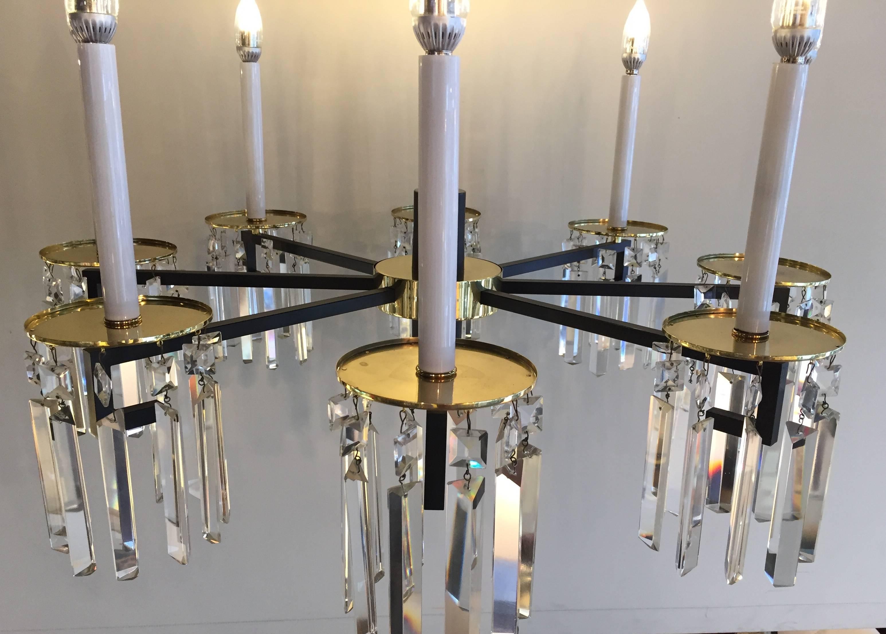 American Midcentury Brass and Black Crystal eight-Arm Chandelier Parzinger Style For Sale