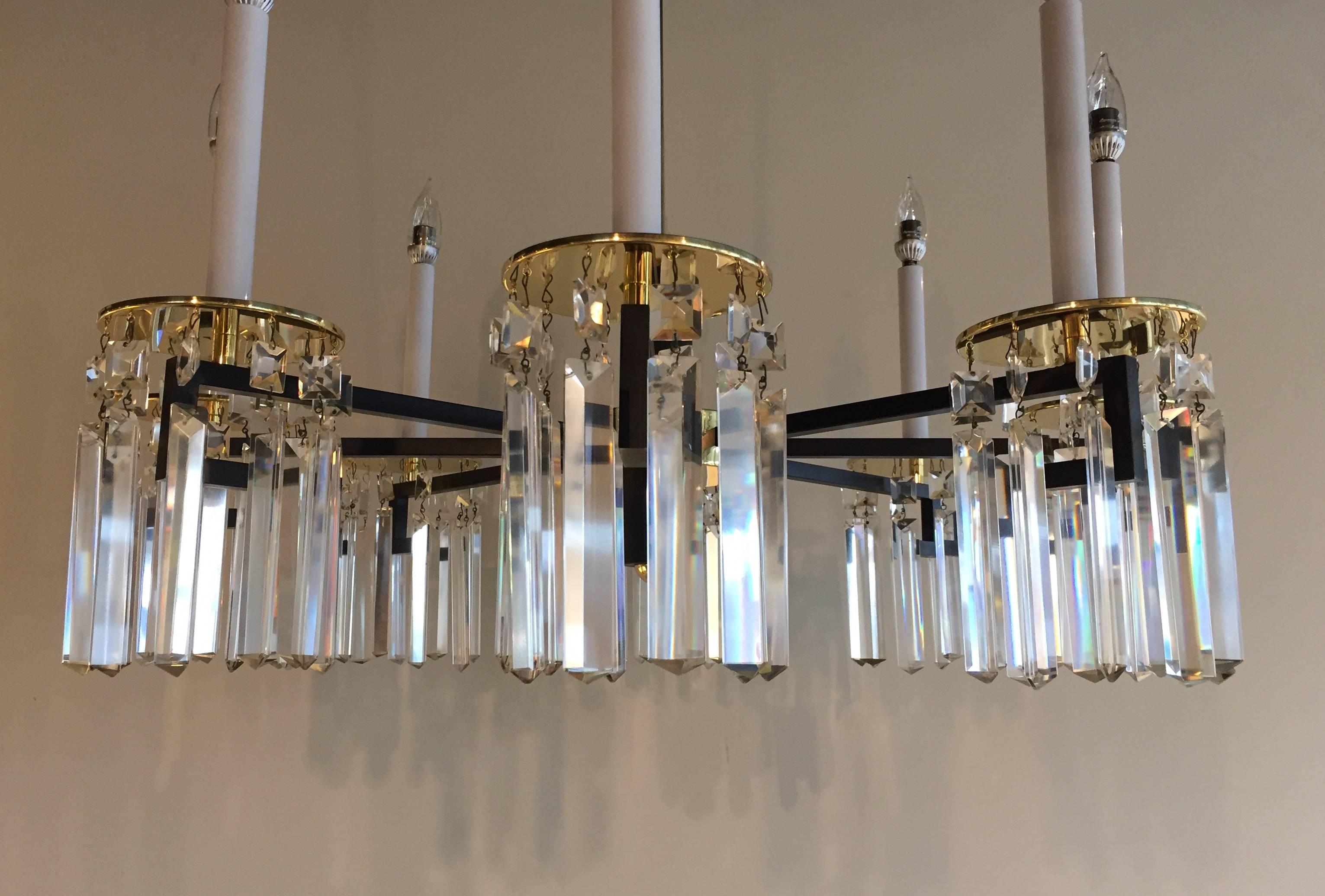 Blackened Midcentury Brass and Black Crystal eight-Arm Chandelier Parzinger Style For Sale