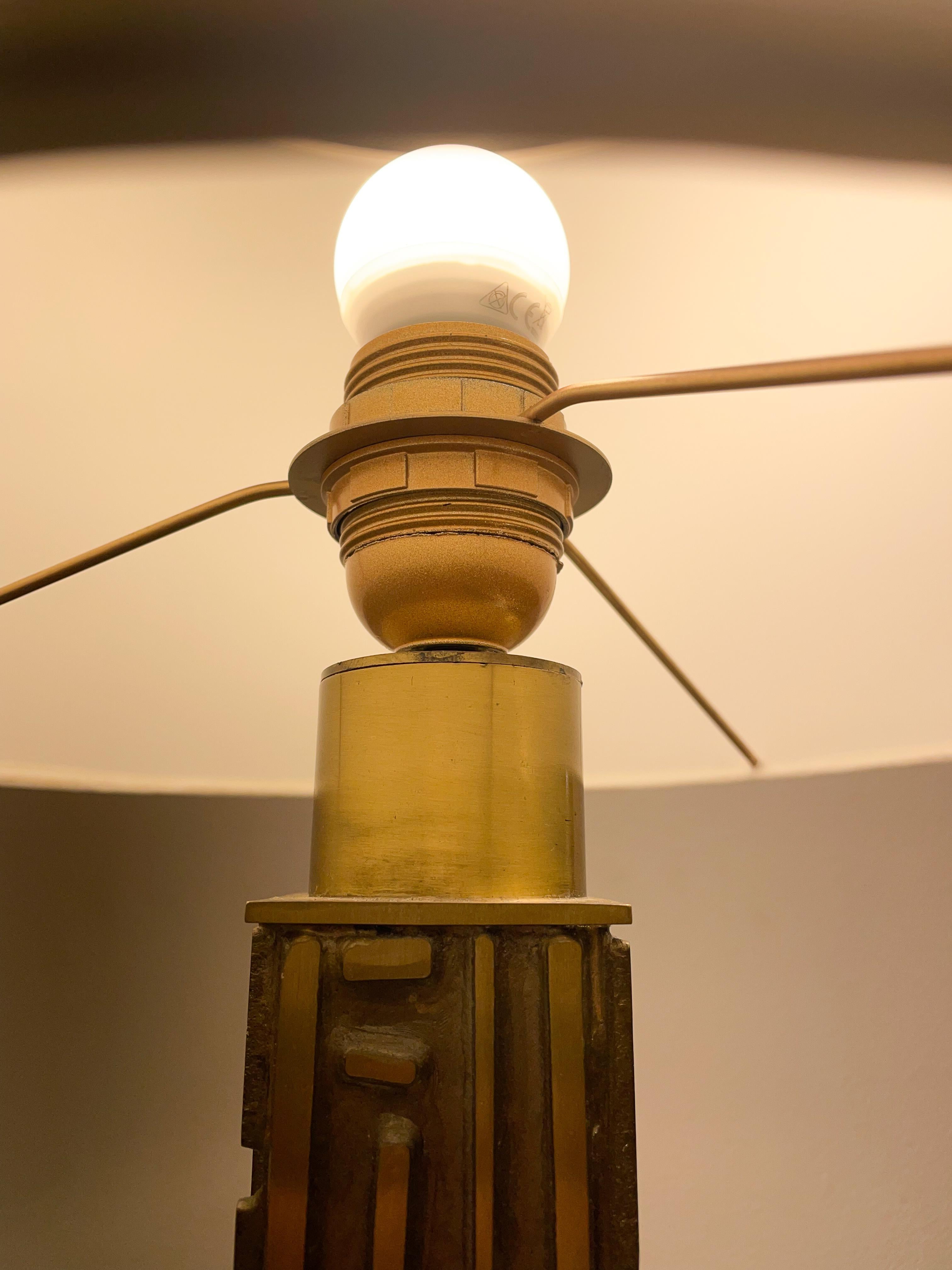 Late 20th Century Mid-Century Brass and Bronze Table lamp by Luciano Frigerio, Italy, 1970s For Sale