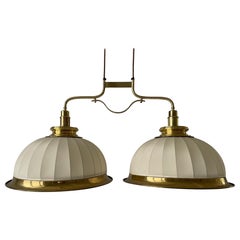 Lampada da soffitto a due paralumi in ottone e tessuto di WKR, 1960, Germania