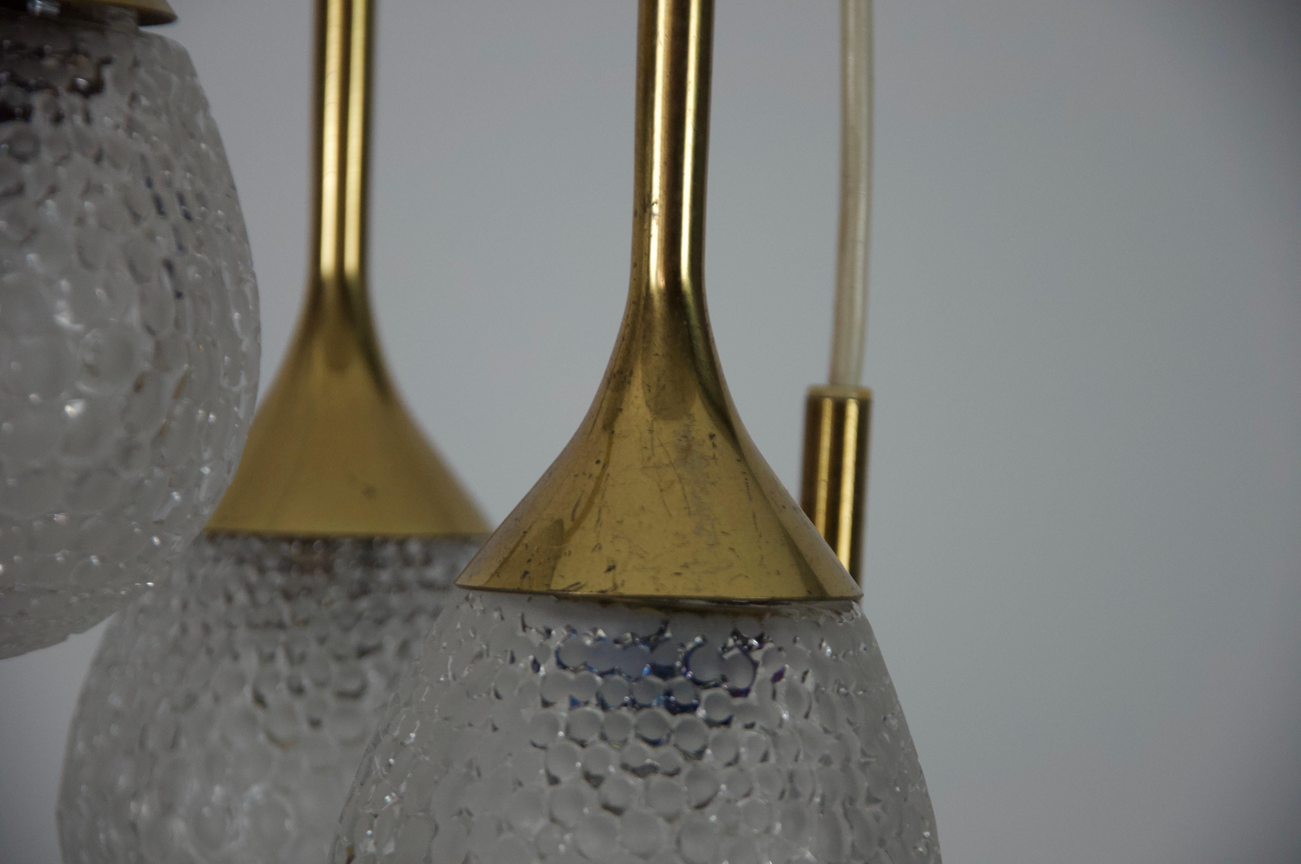 Lampada a sospensione a cascata in ottone e vetro di metà secolo, Germania, anni '60 in vendita 7