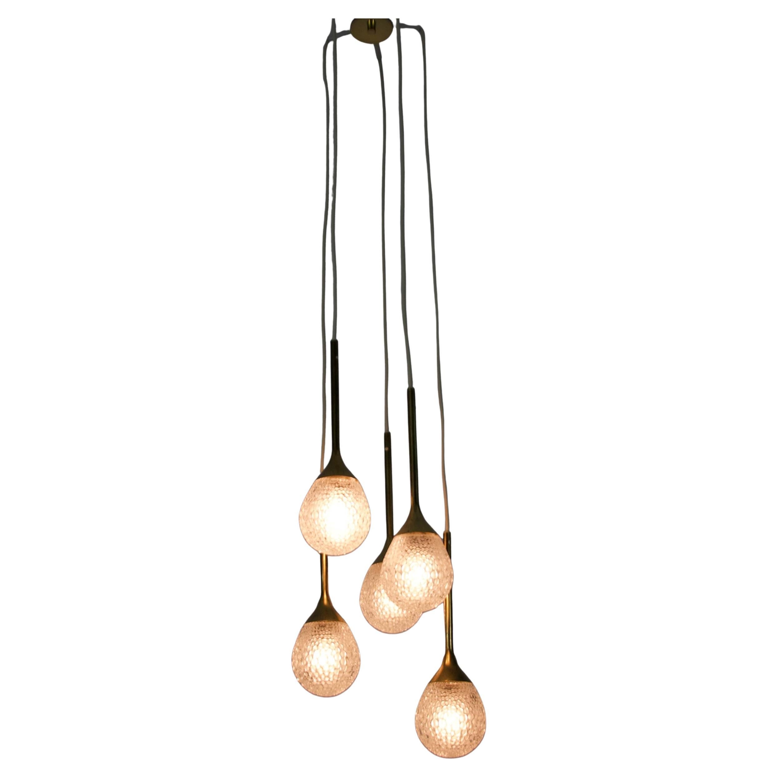 Lampada a sospensione a cascata in ottone e vetro di metà secolo, Germania, anni '60 in vendita