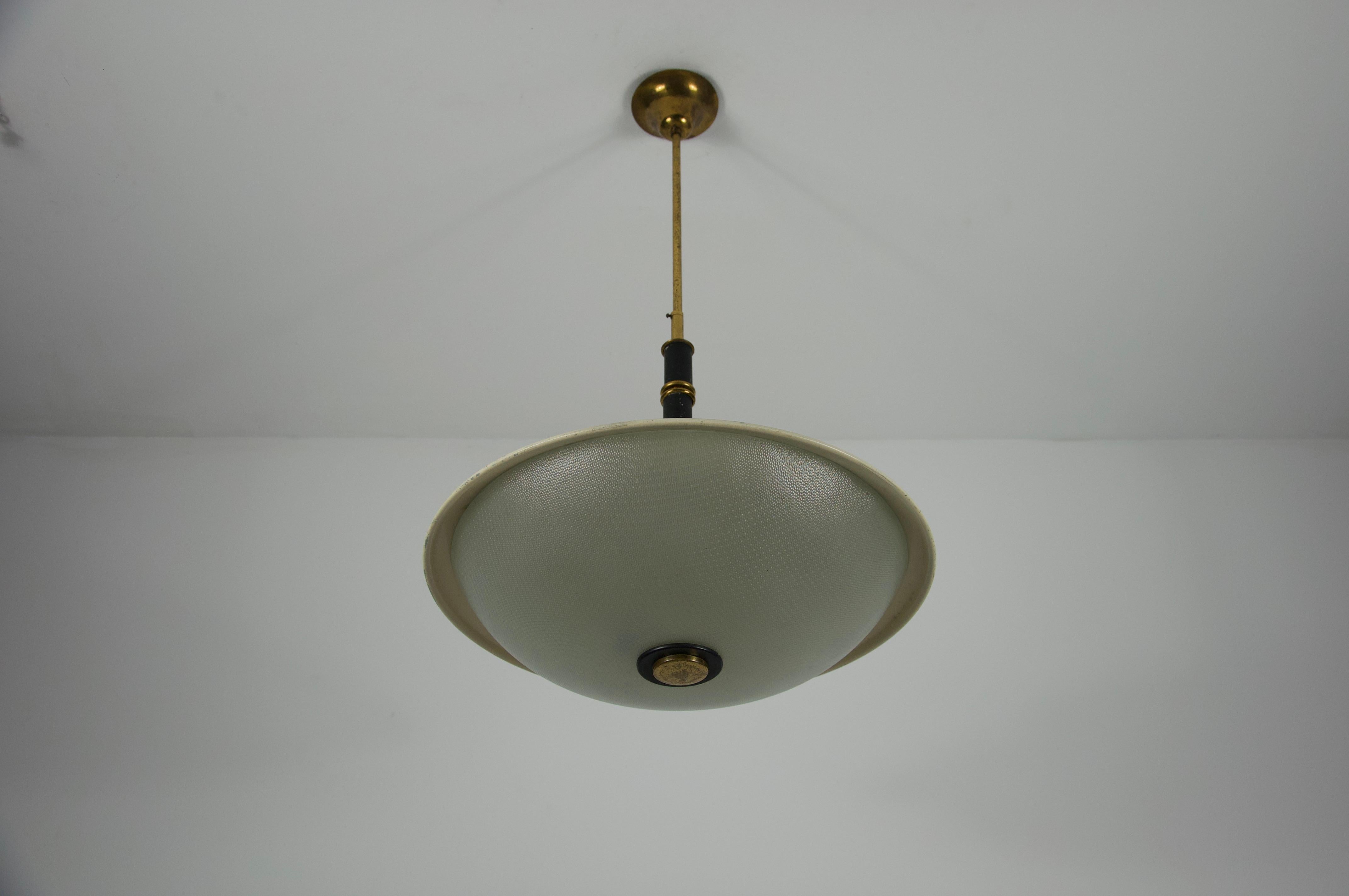 Mid-Century Brass and Glass Ceiling Lamp by Stilnovo, Italy, 1960s For Sale 1