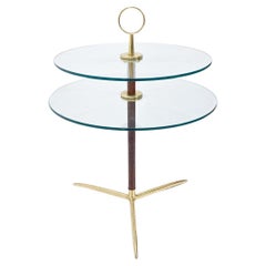 Table d'appoint italienne du milieu du siècle en laiton et verre, années 1960