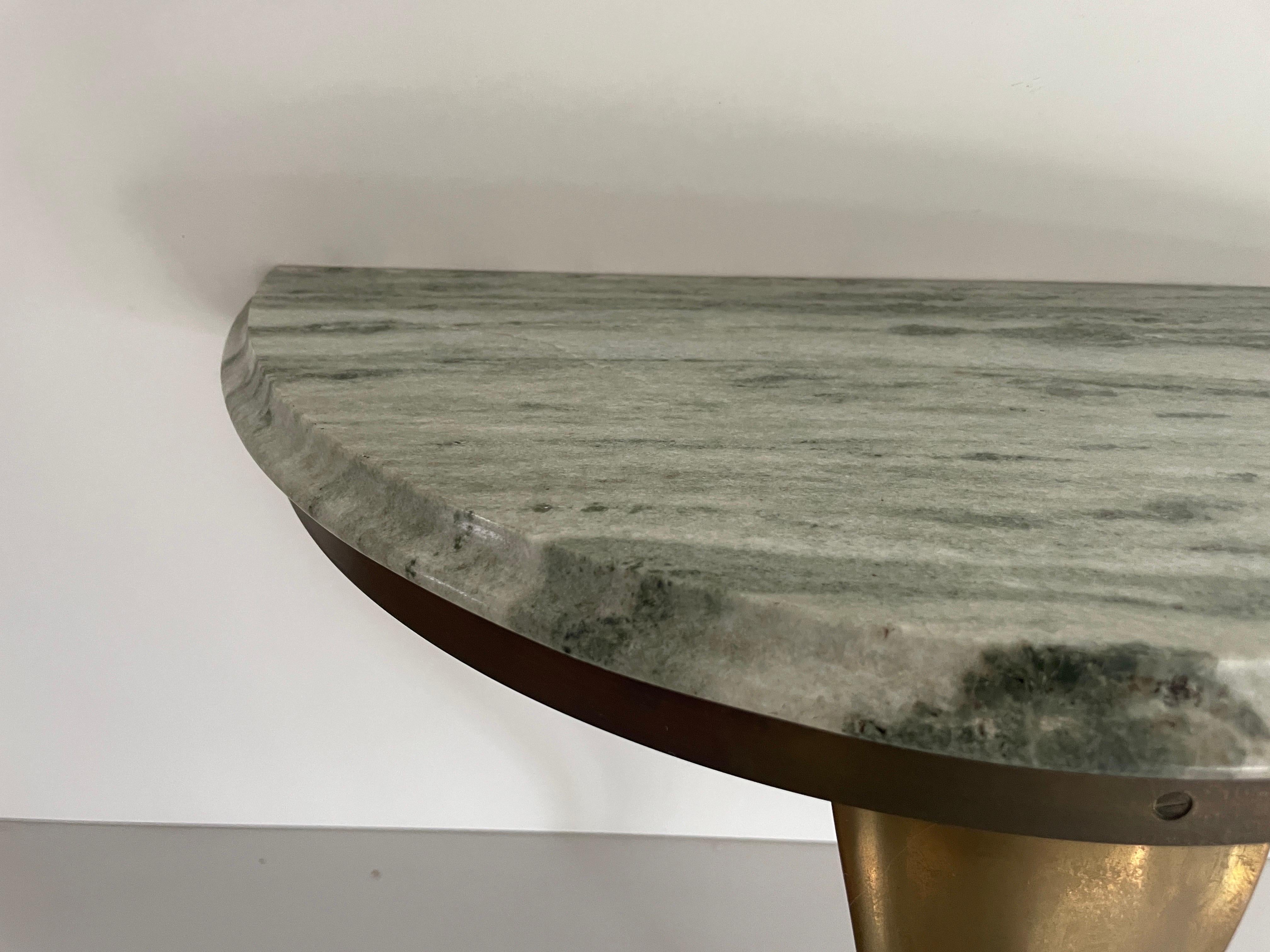 Consola de pared flotante de mediados de siglo, latón y tapa de mármol verde, años 50, Italia en venta 3
