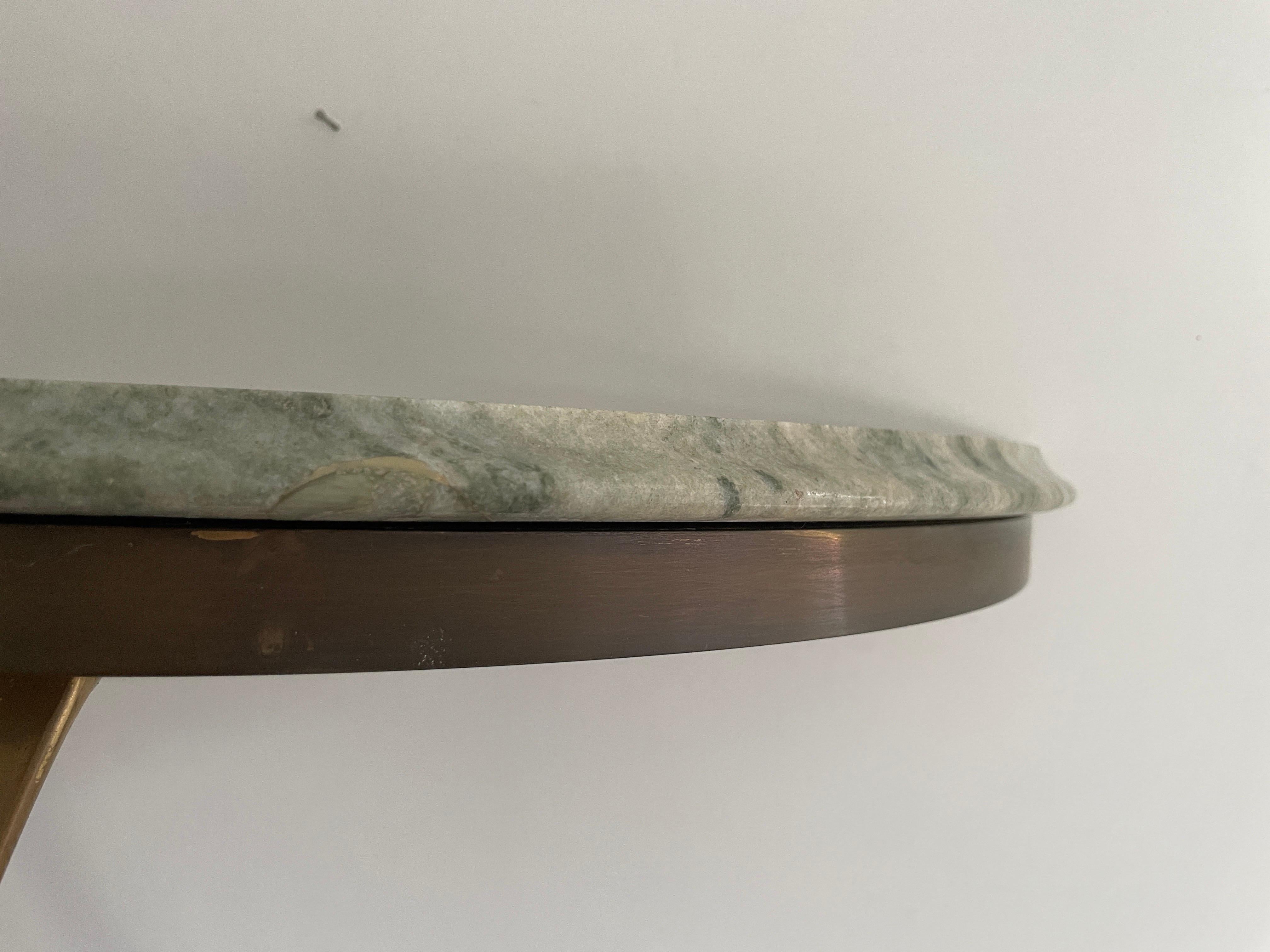 Consola de pared flotante de mediados de siglo, latón y tapa de mármol verde, años 50, Italia en venta 9