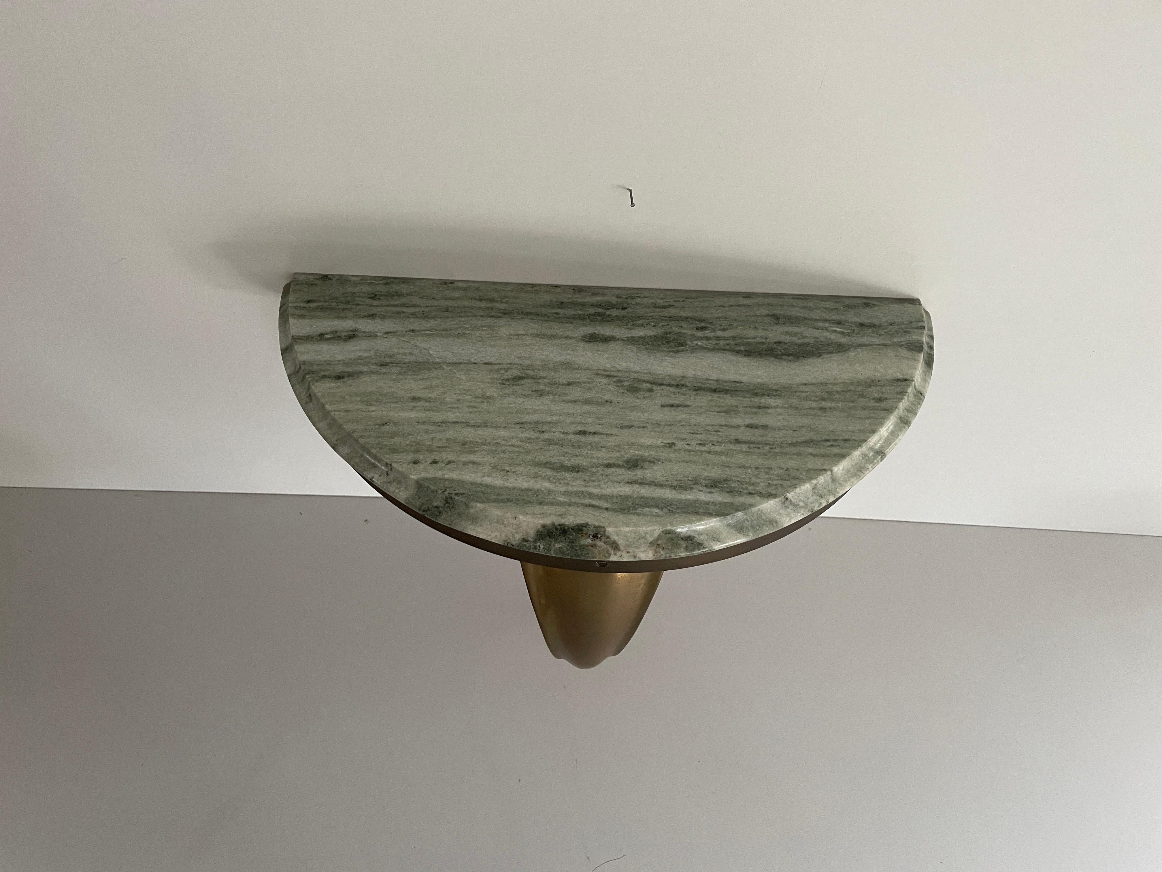 Consola de pared flotante de mediados de siglo, latón y tapa de mármol verde, años 50, Italia en venta 1