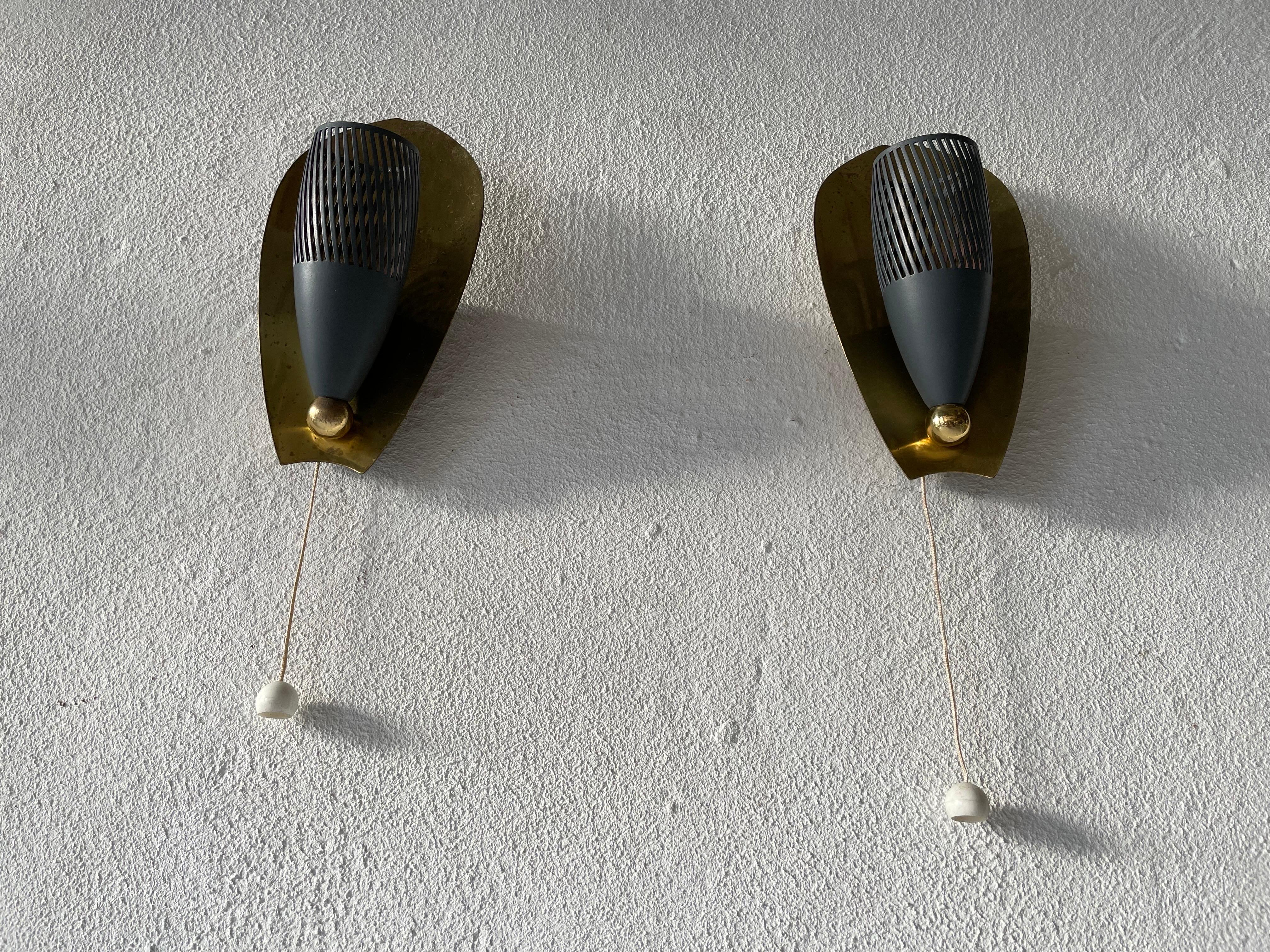 Mid-Century Brass and Grey Metal Pair of Sconces, 1950s, Germany For Sale 4