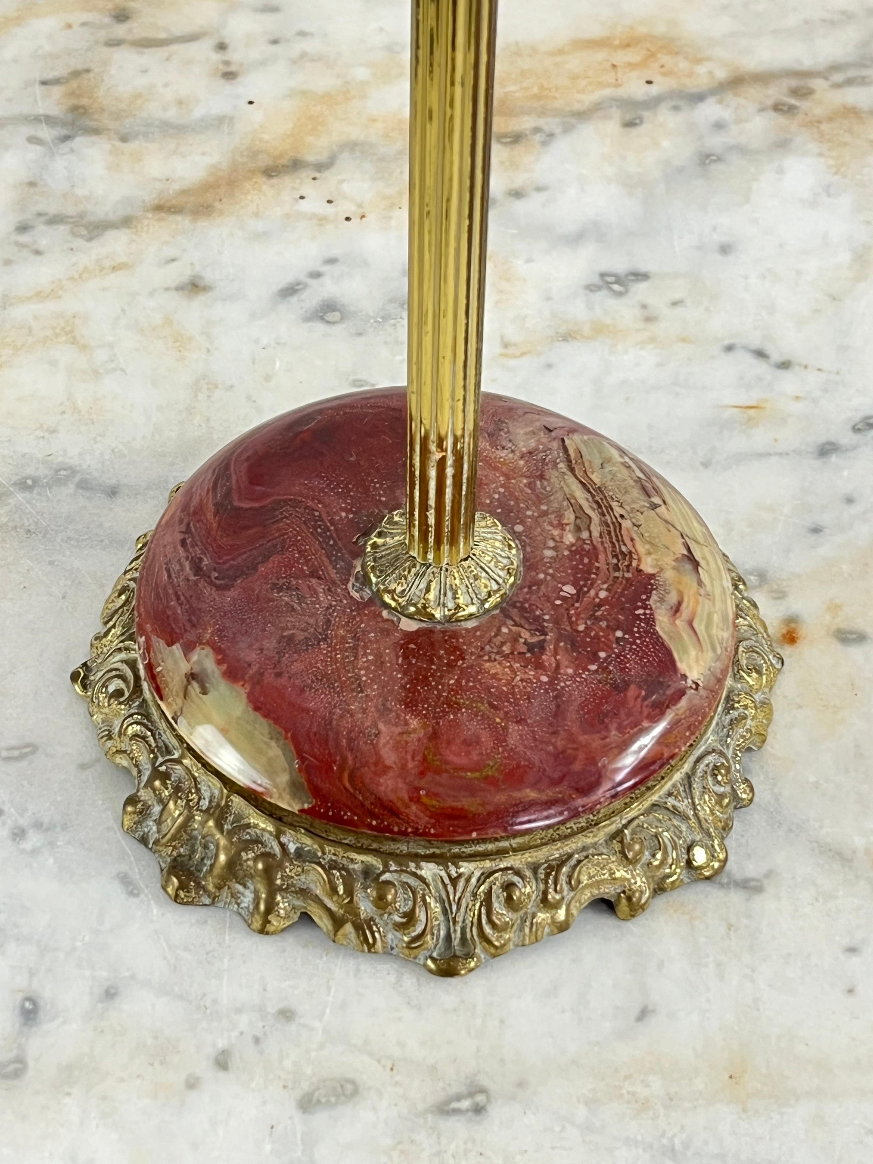 Laiton Cendrier à colonne en laiton et marbre du milieu du siècle, années 1960 en vente