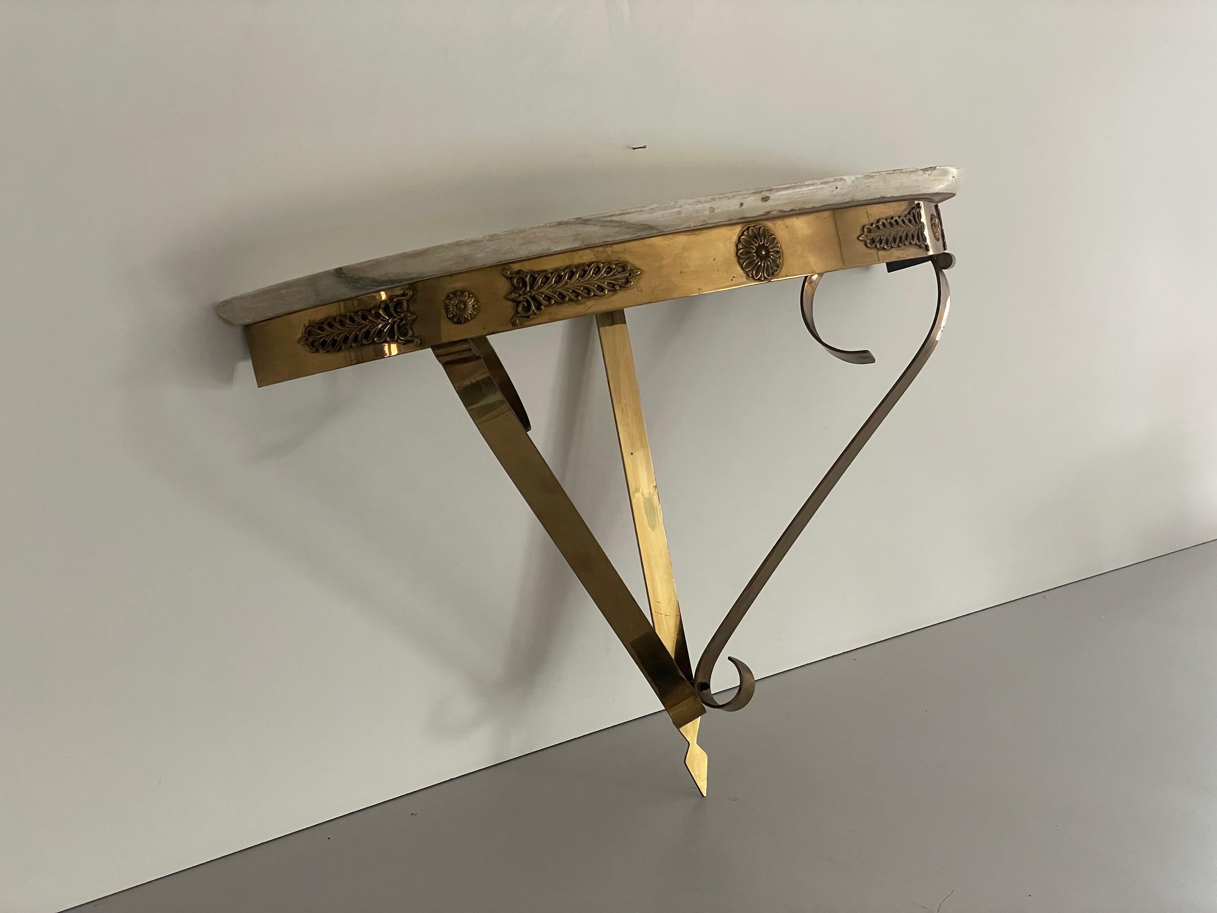 Consola de pared flotante de mediados de siglo, latón y tapa de mármol, años 50, Italia en venta 8