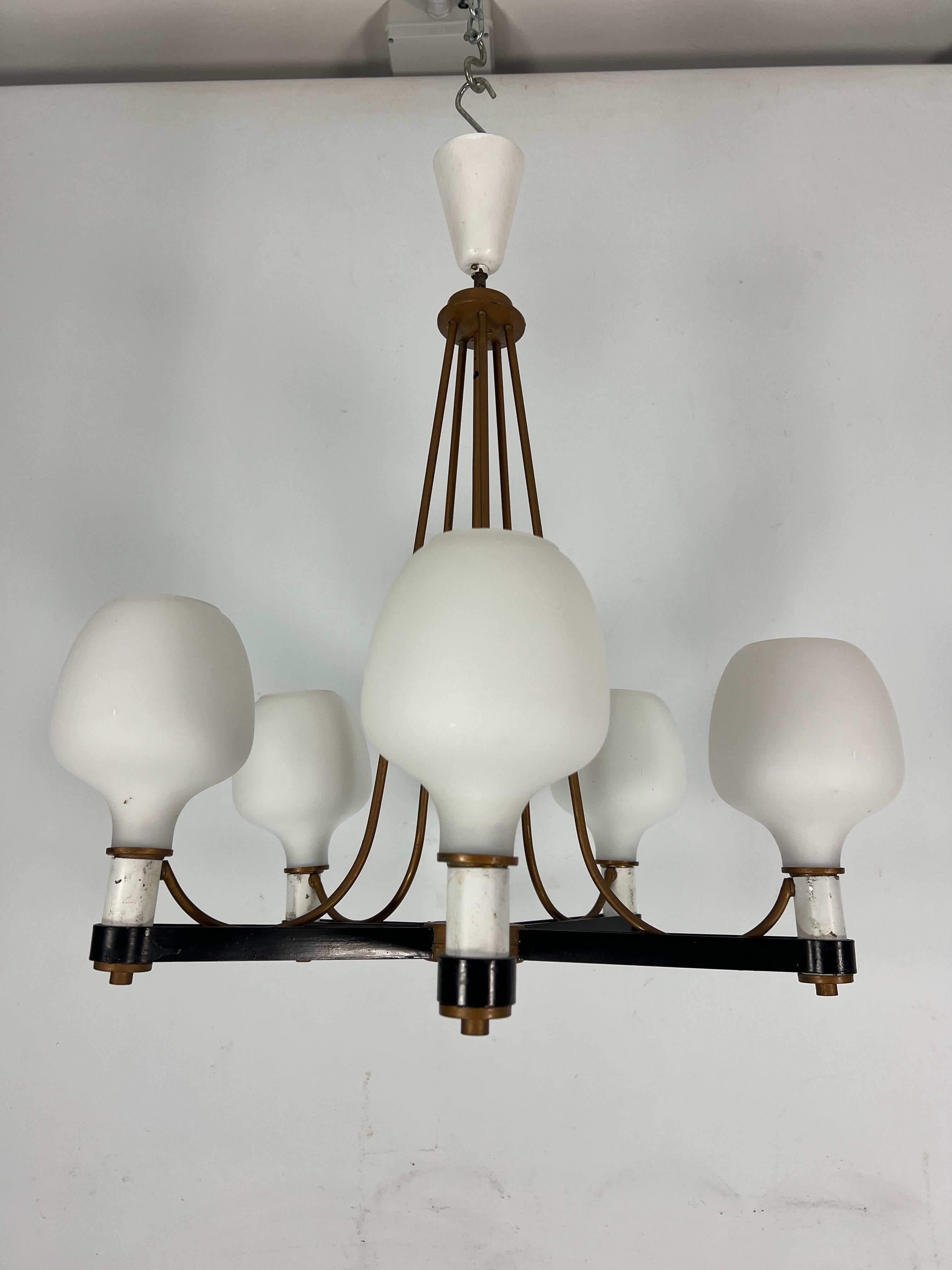 Brass Mid-Century brass and opaline glass 5 arms chandelier in Arredoluce manner. Ital For Sale