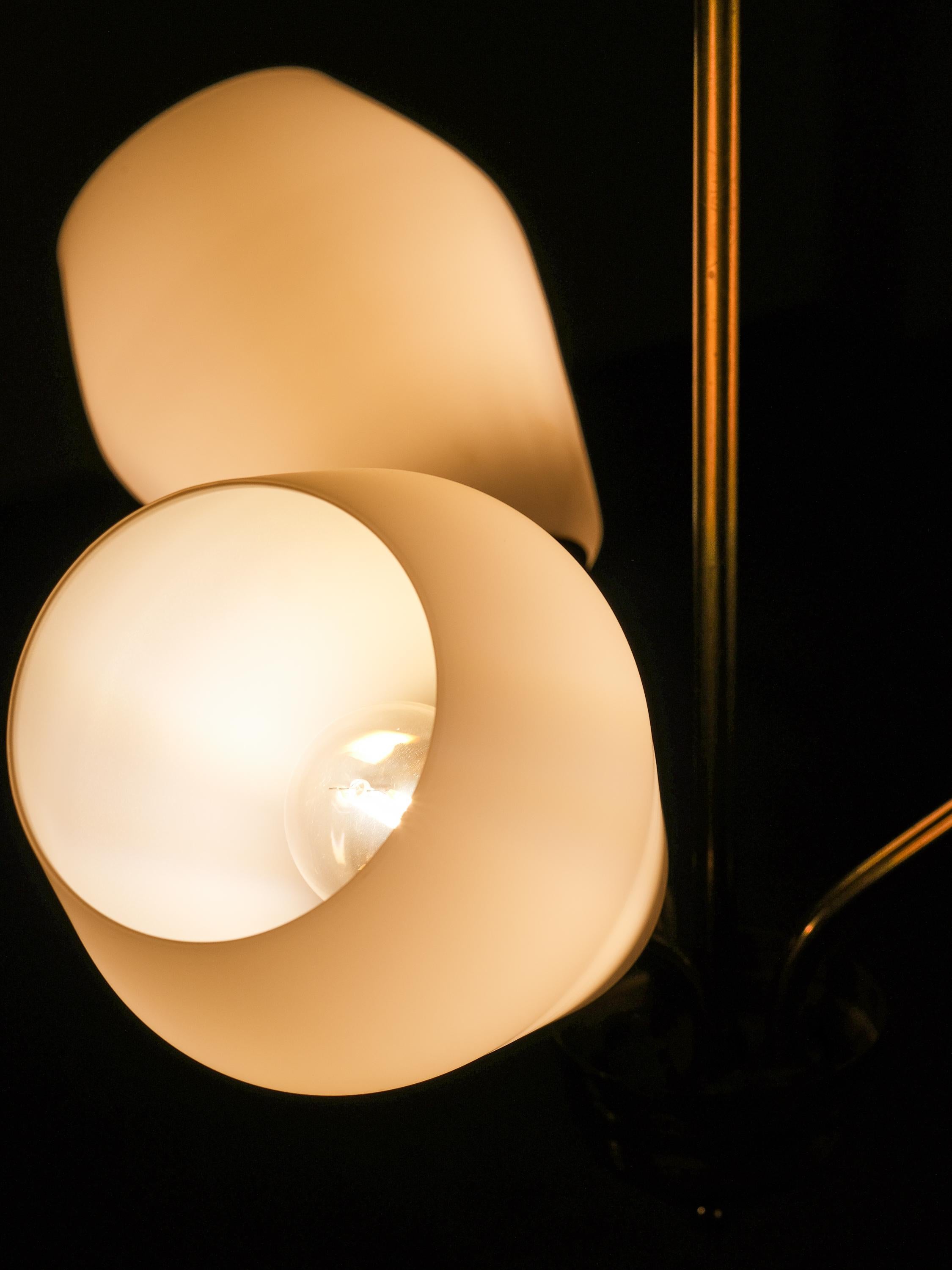 Mid-Century Brass and Opaline Glass Chandelier, Finland, 1950s For Sale 5