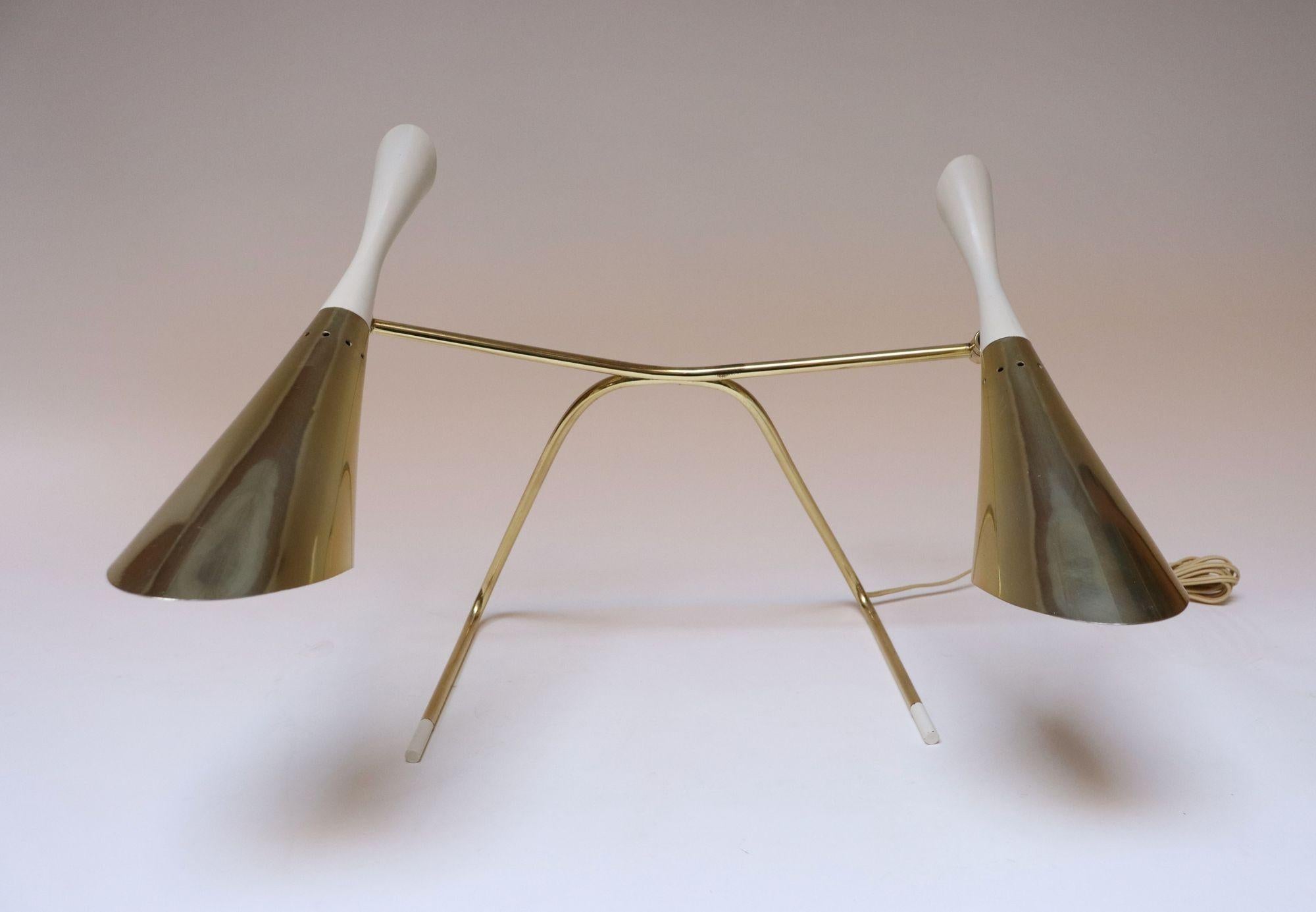 Mid-Century Modern Mid-Century Brass and Painted Metal Twin Shade Table Lamp Attributed to Laurel For Sale