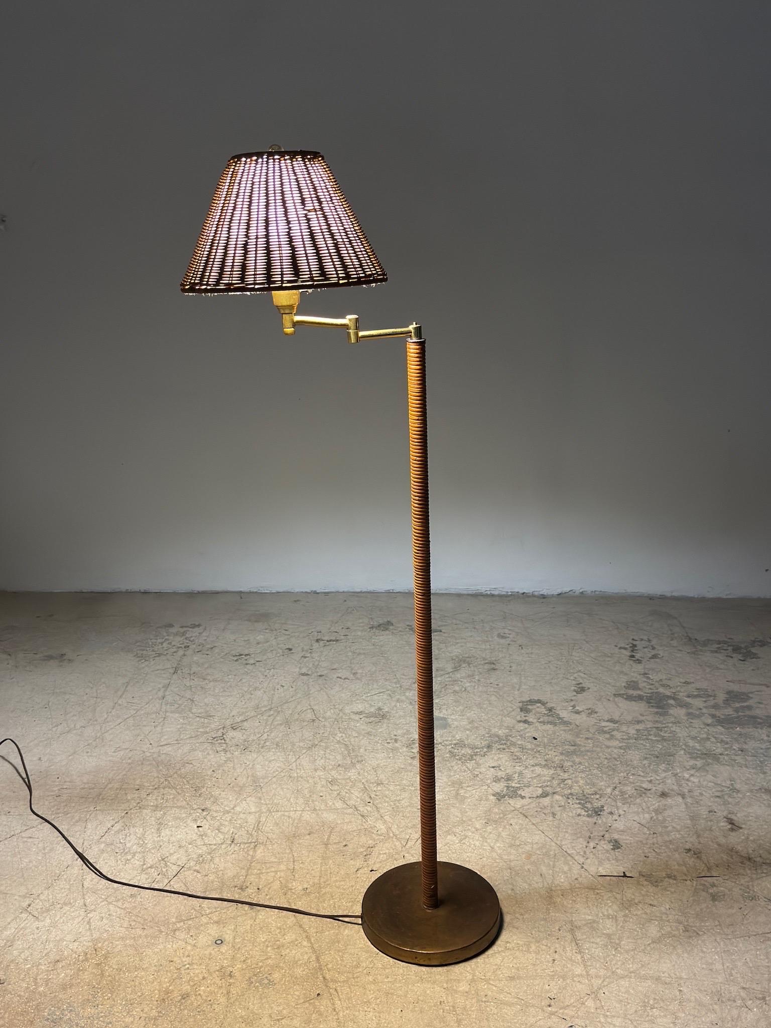 Mid-Century Brass and Rattan Wrapped Floor Lamp With Wicker Shade, 1960s For Sale 5