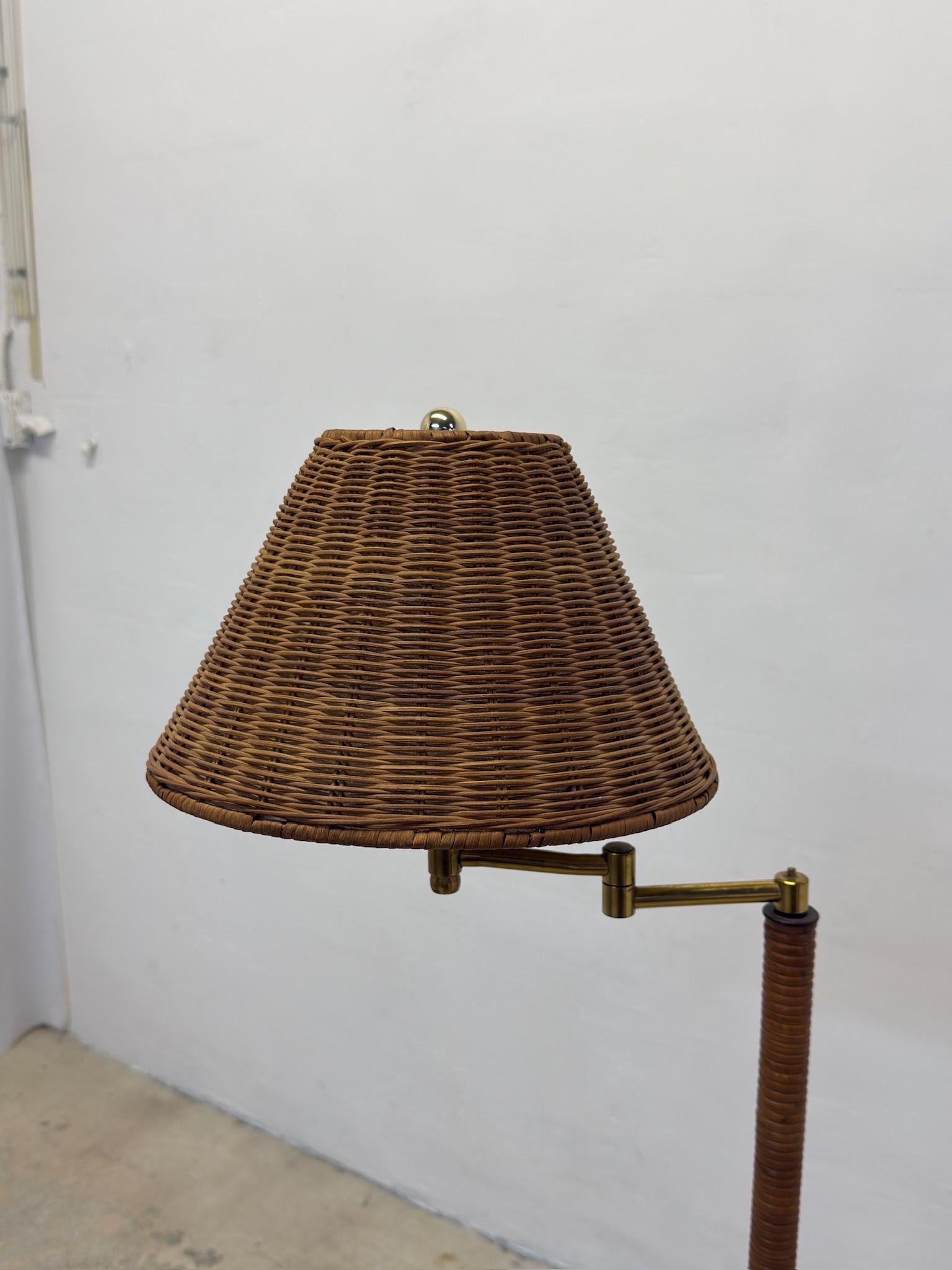 Mid-Century Brass and Rattan Wrapped Floor Lamp With Wicker Shade, 1960s For Sale 6