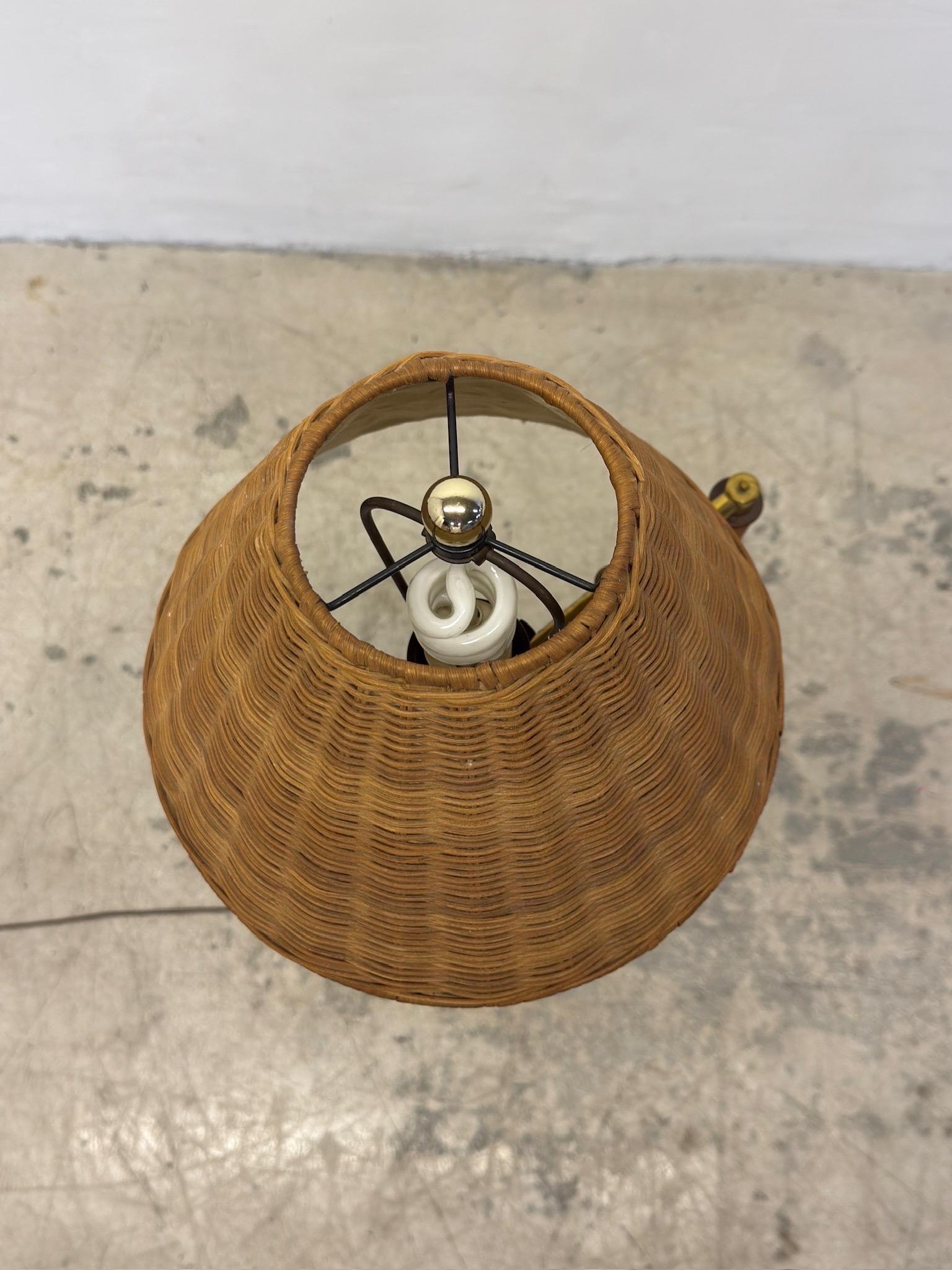 Mid-Century Brass and Rattan Wrapped Floor Lamp With Wicker Shade, 1960s For Sale 11