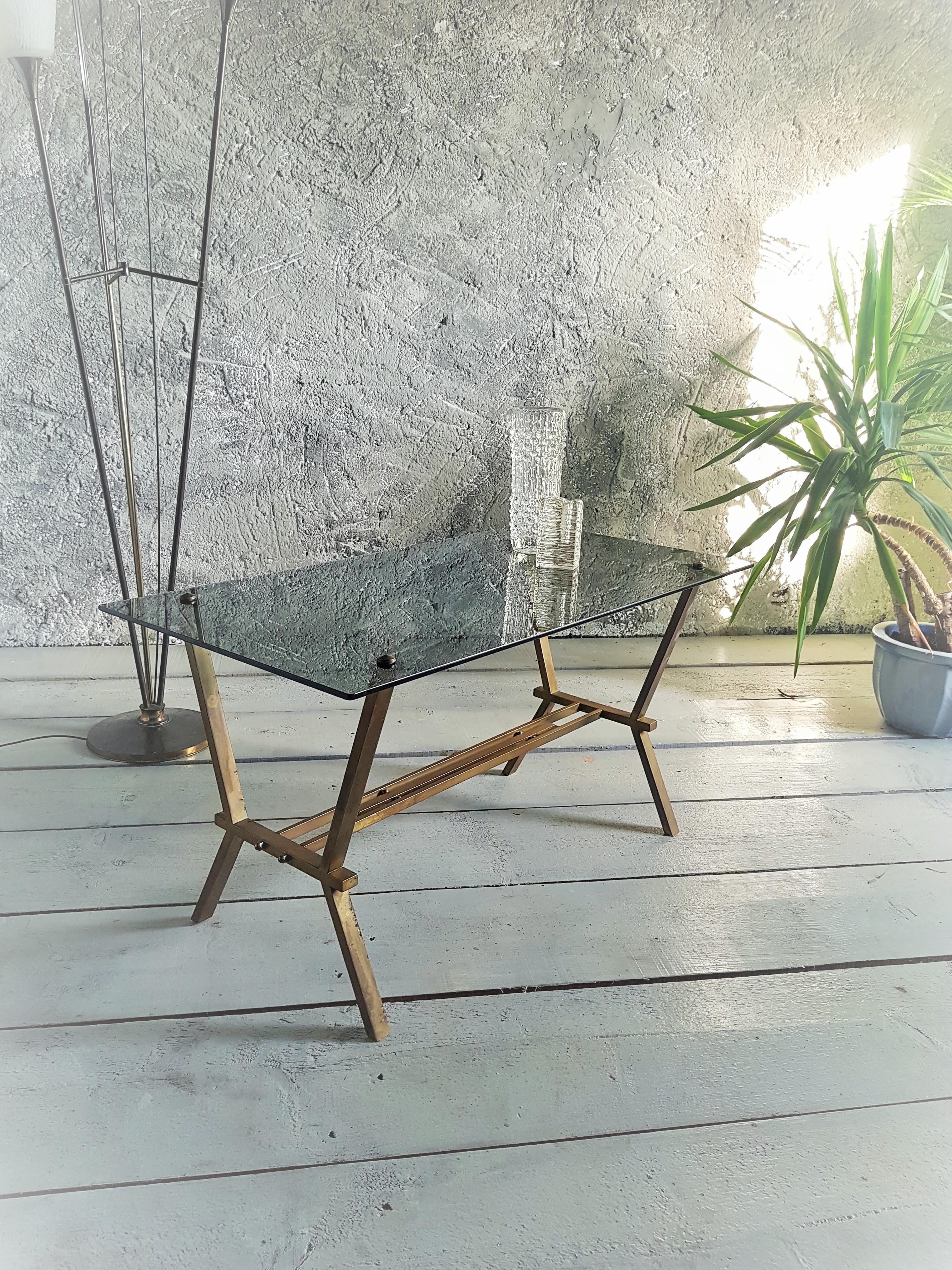Mid-Century Brass and Smoked Glass Coffee Table Style Romeo Rega, Italy, 1960 In Good Condition For Sale In Saarbruecken, DE