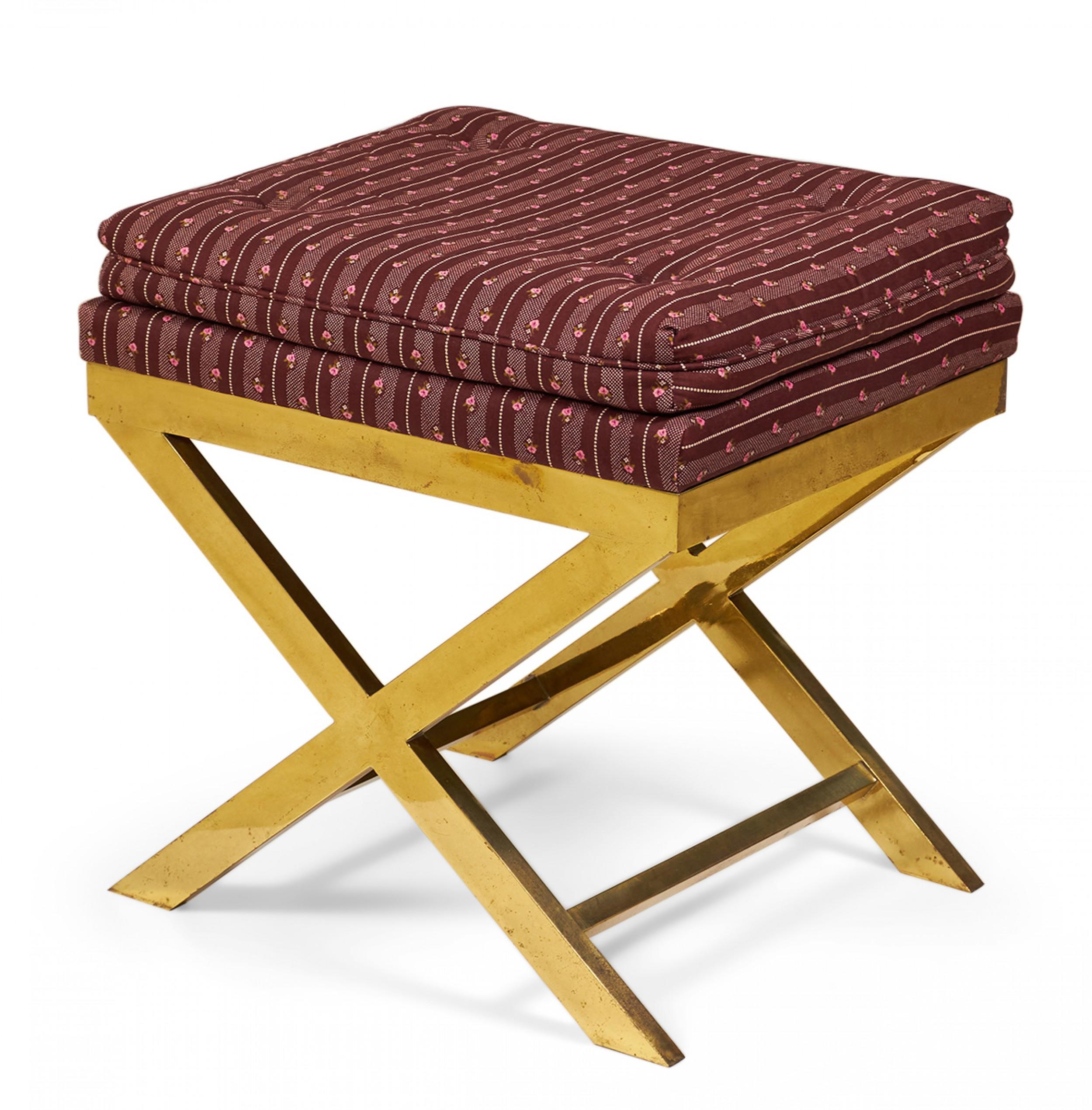 Mid-Century Brass and Striped Maroon Upholstered X-Bench In Good Condition For Sale In New York, NY