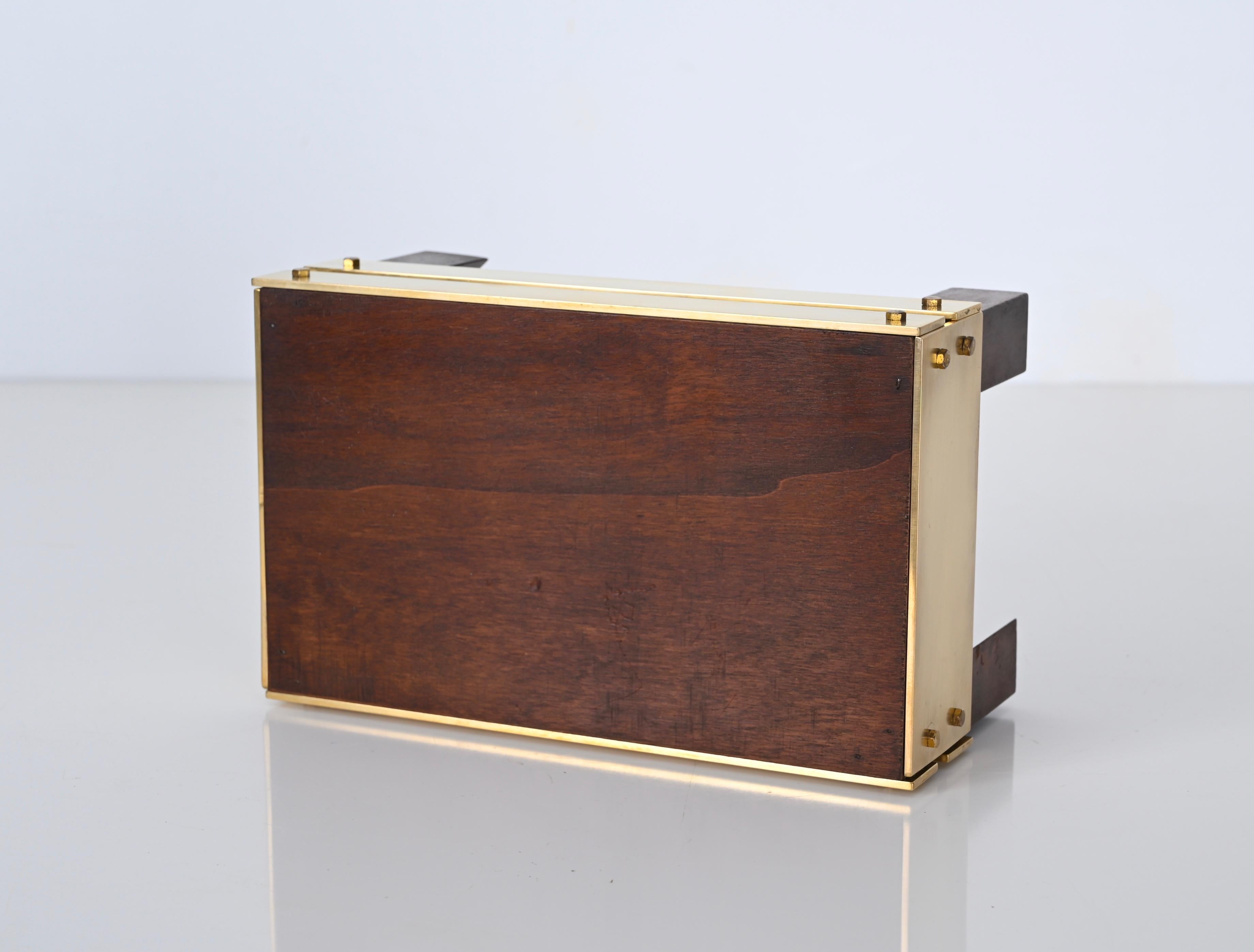Mid-Century Brass and Walnut Pocket Emptier by Tommaso Barbi, Italy 1970s For Sale 6