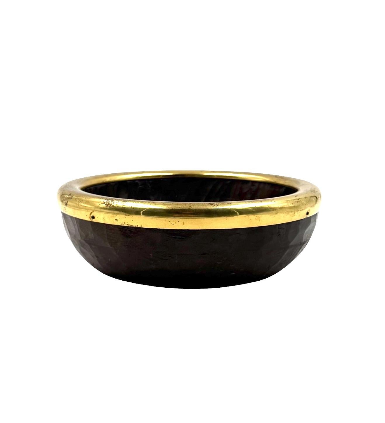 Italian Mid-century brass and wood bowl, Italy 1970s For Sale