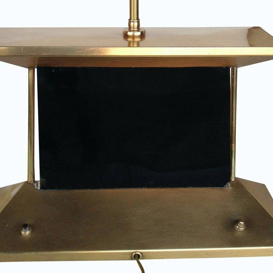 Milieu du XXe siècle Lampe Up Light Up pour aquarium en laiton du milieu du siècle avec abat-jour en vente