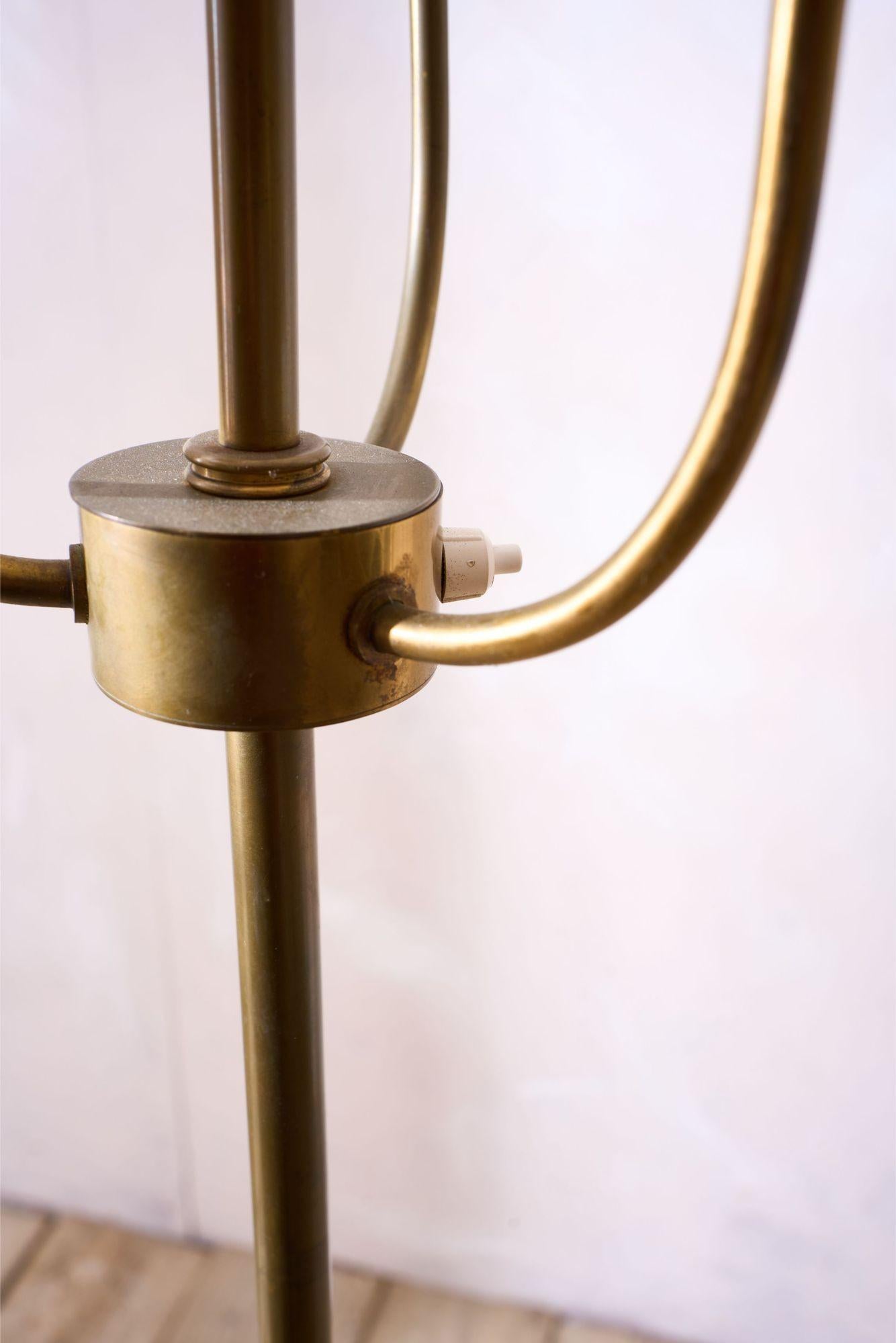 Lampadaire atomique en laiton du milieu du siècle Excellent état - En vente à Malton, GB
