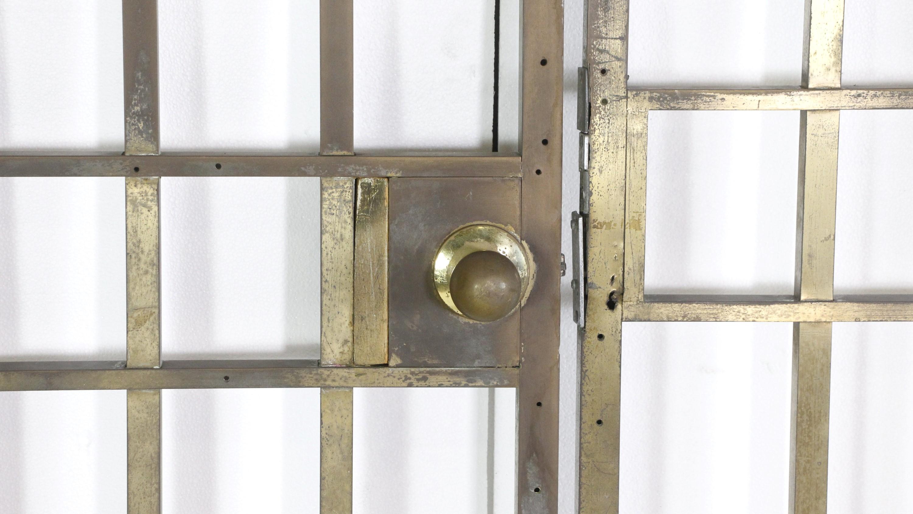 Mid-Century Modern Brass Bank Vault Bars and Gate In Good Condition For Sale In New York, NY