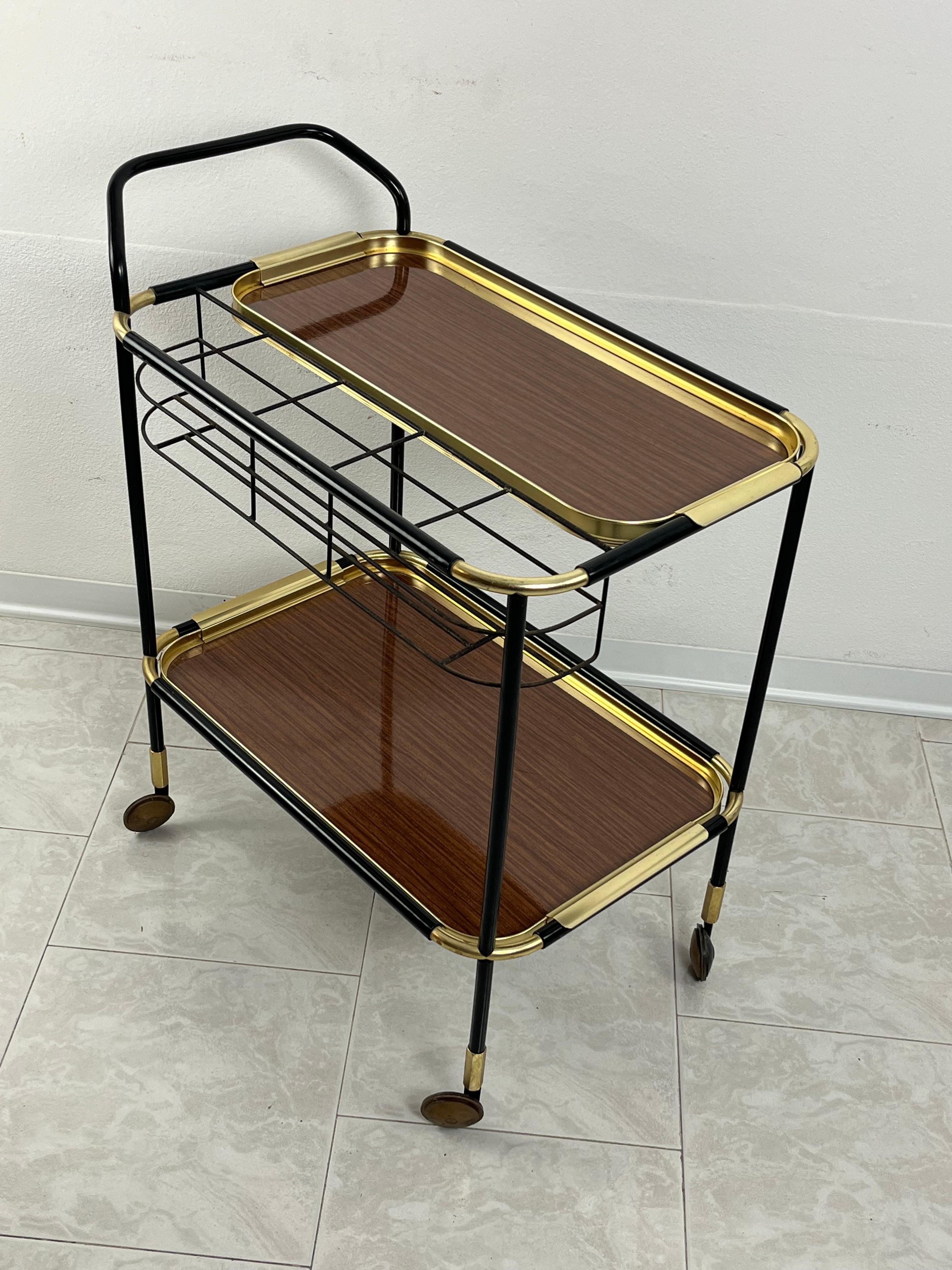 Mid-Century Brass Bar Cart Attributed to Ico Parisi Removable Trays 1960s For Sale 2