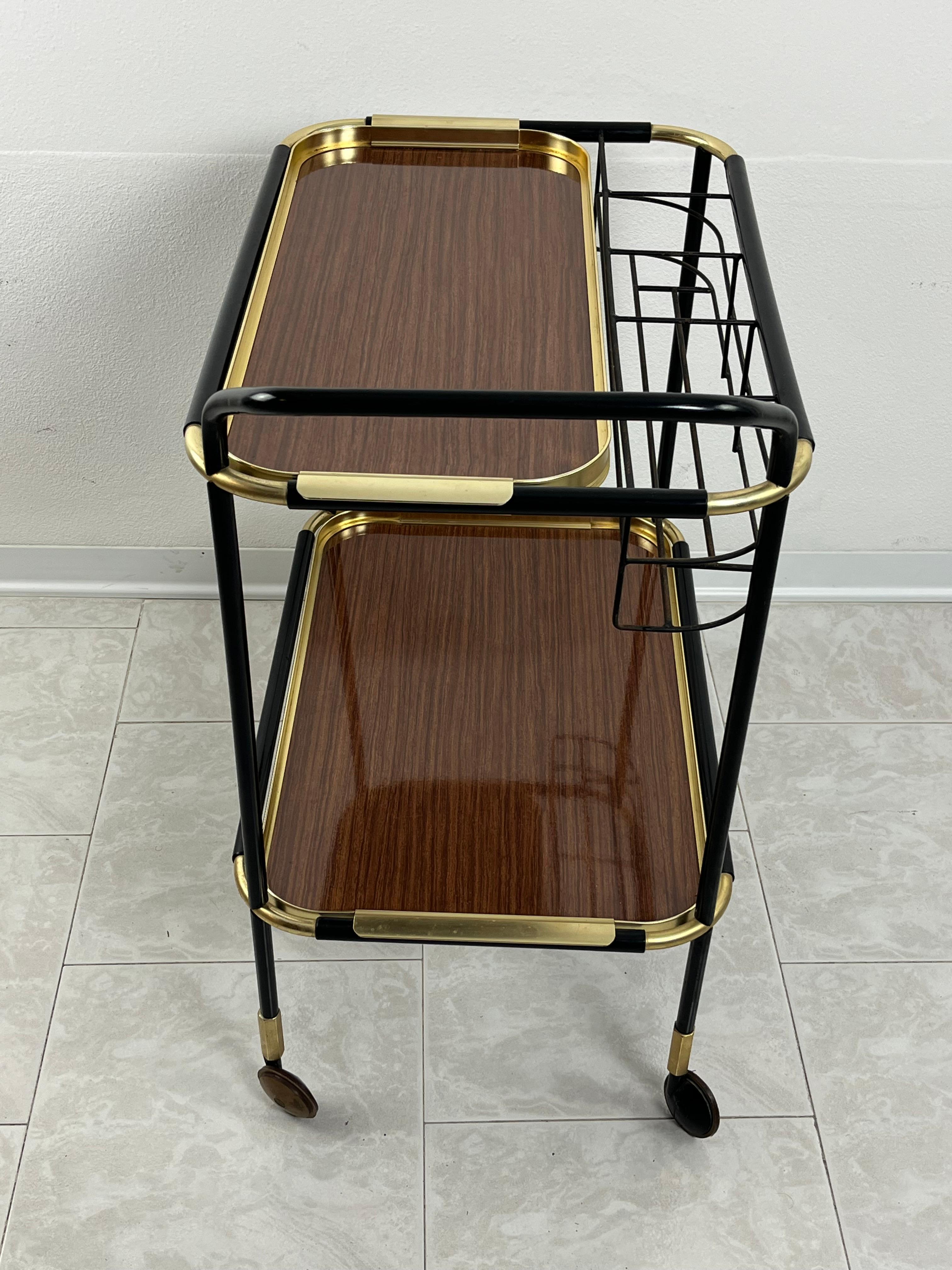 Mid-Century Brass Bar Cart Attributed to Ico Parisi Removable Trays 1960s For Sale 4