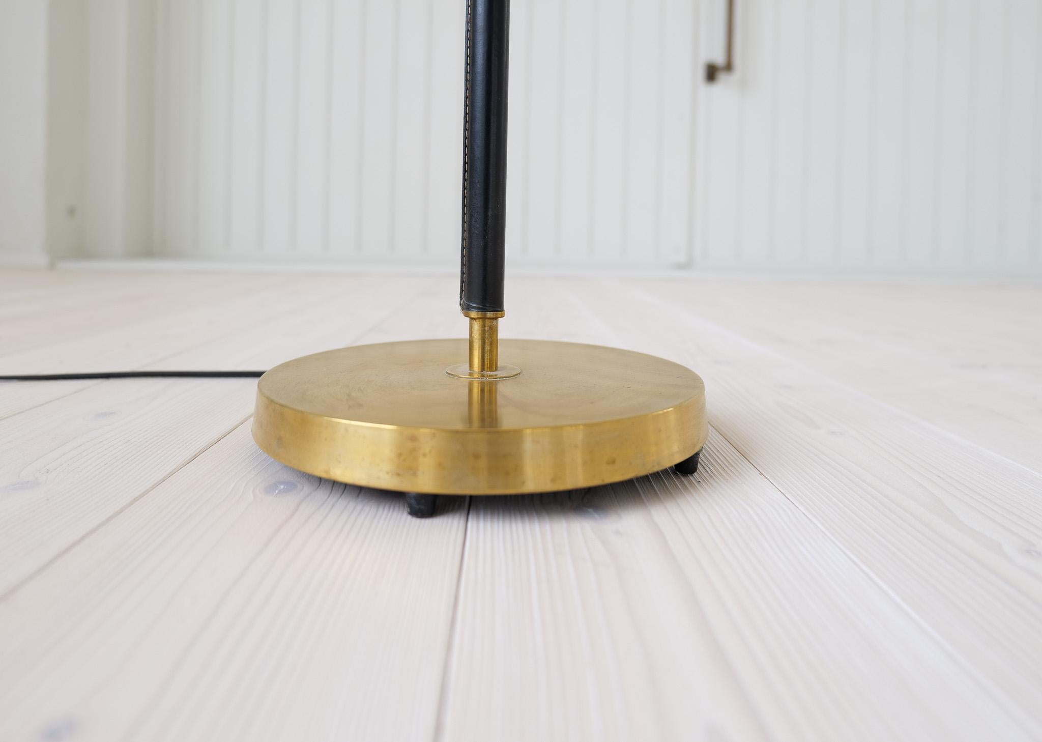 Mid-Century Brass Black Leather Floor Lamp Falkenbergs Belysning, Sweden, 1960s For Sale 5